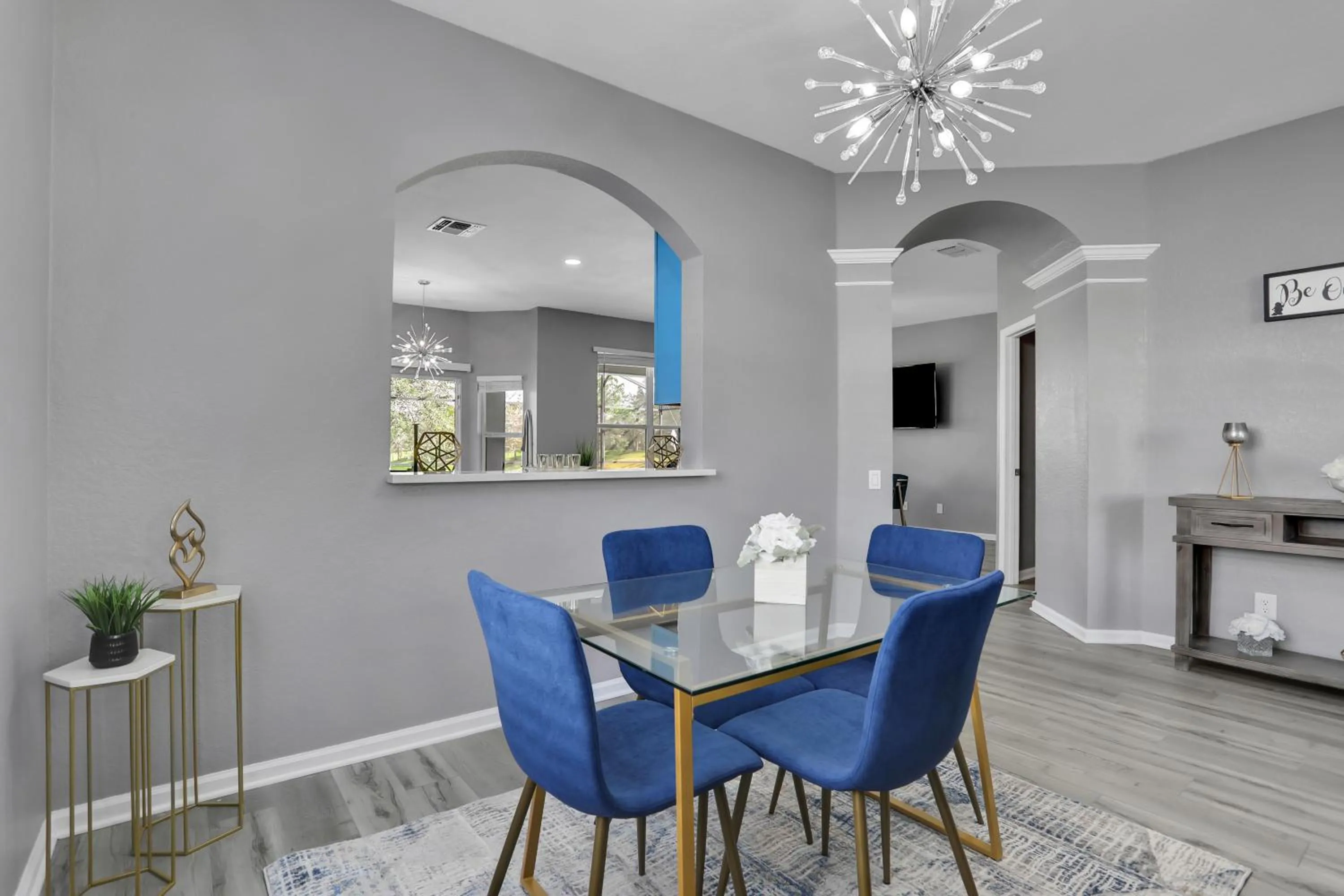 Themed Luxury 6BR Getaway with Resort Amenities