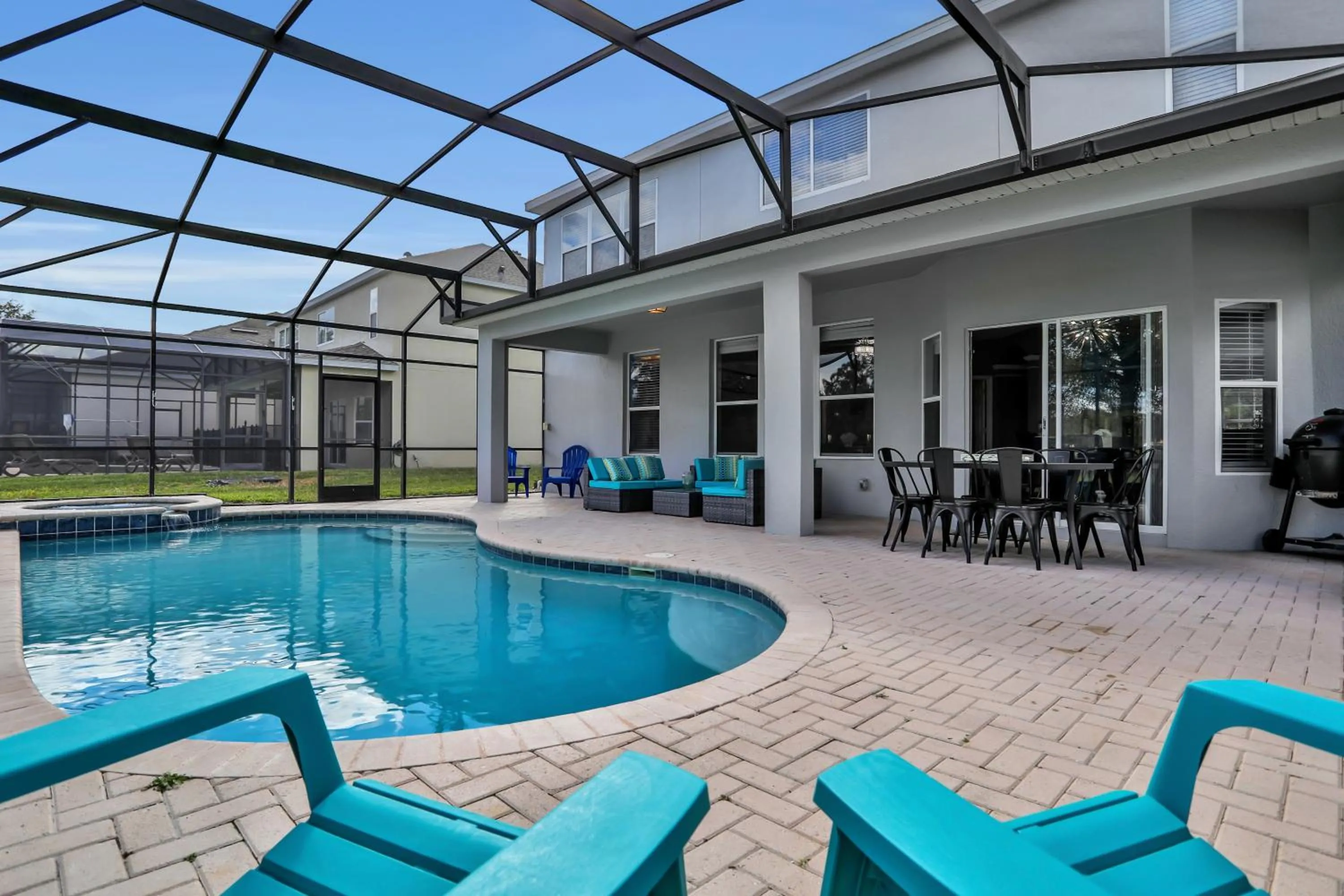 Themed Luxury 6BR Getaway with Resort Amenities