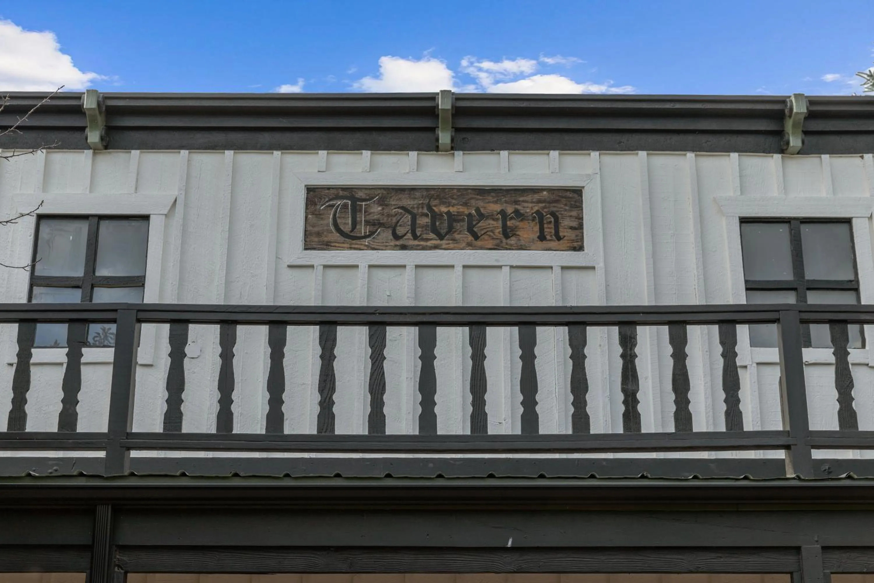 Property building in Hotel Palomino