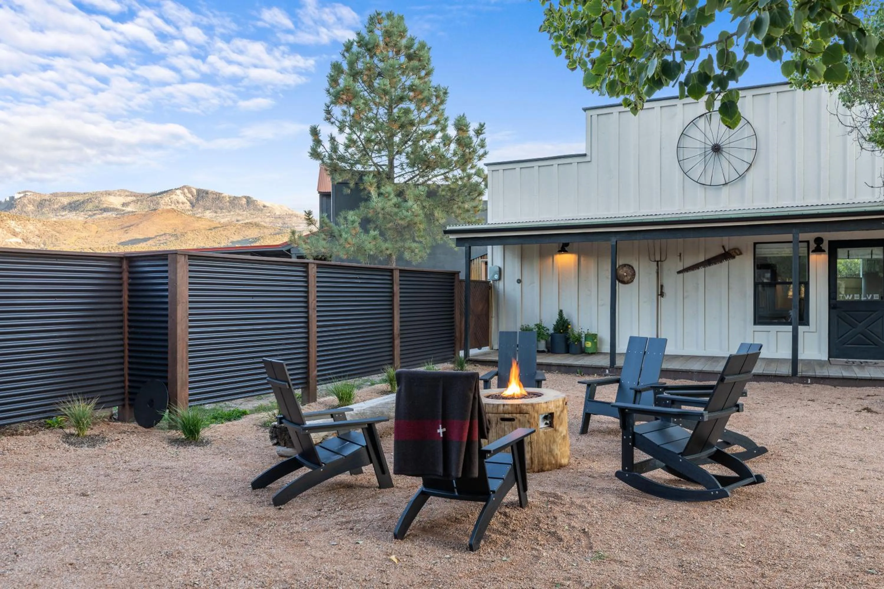 Property building in Hotel Palomino