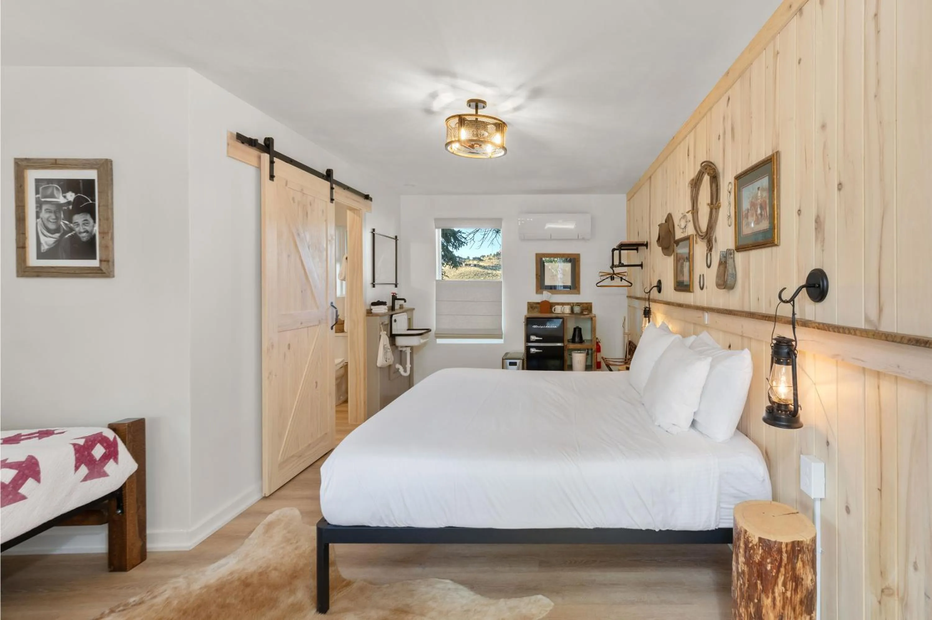 Bed in Hotel Palomino