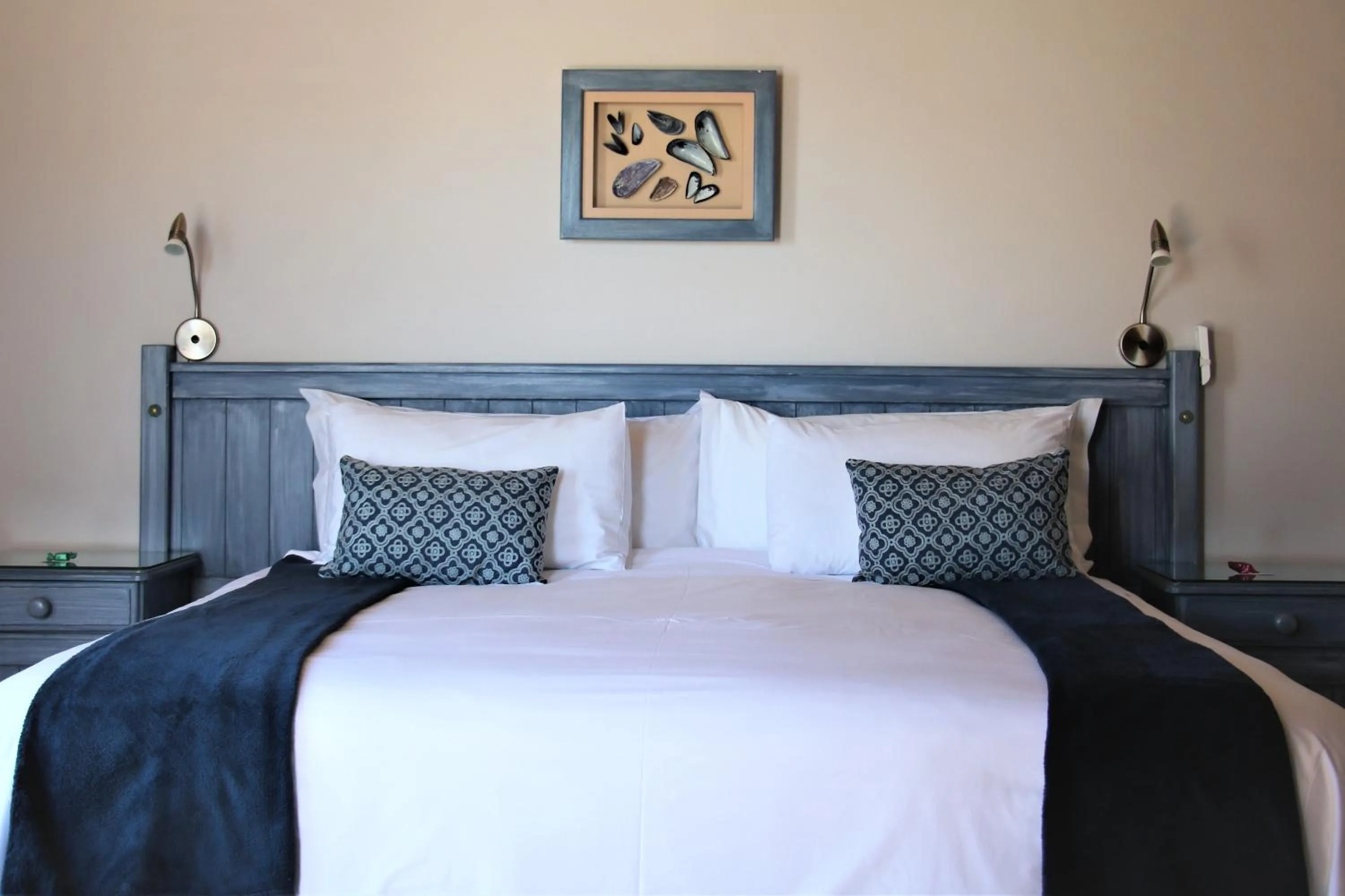 Bed in Baywatch Guest House