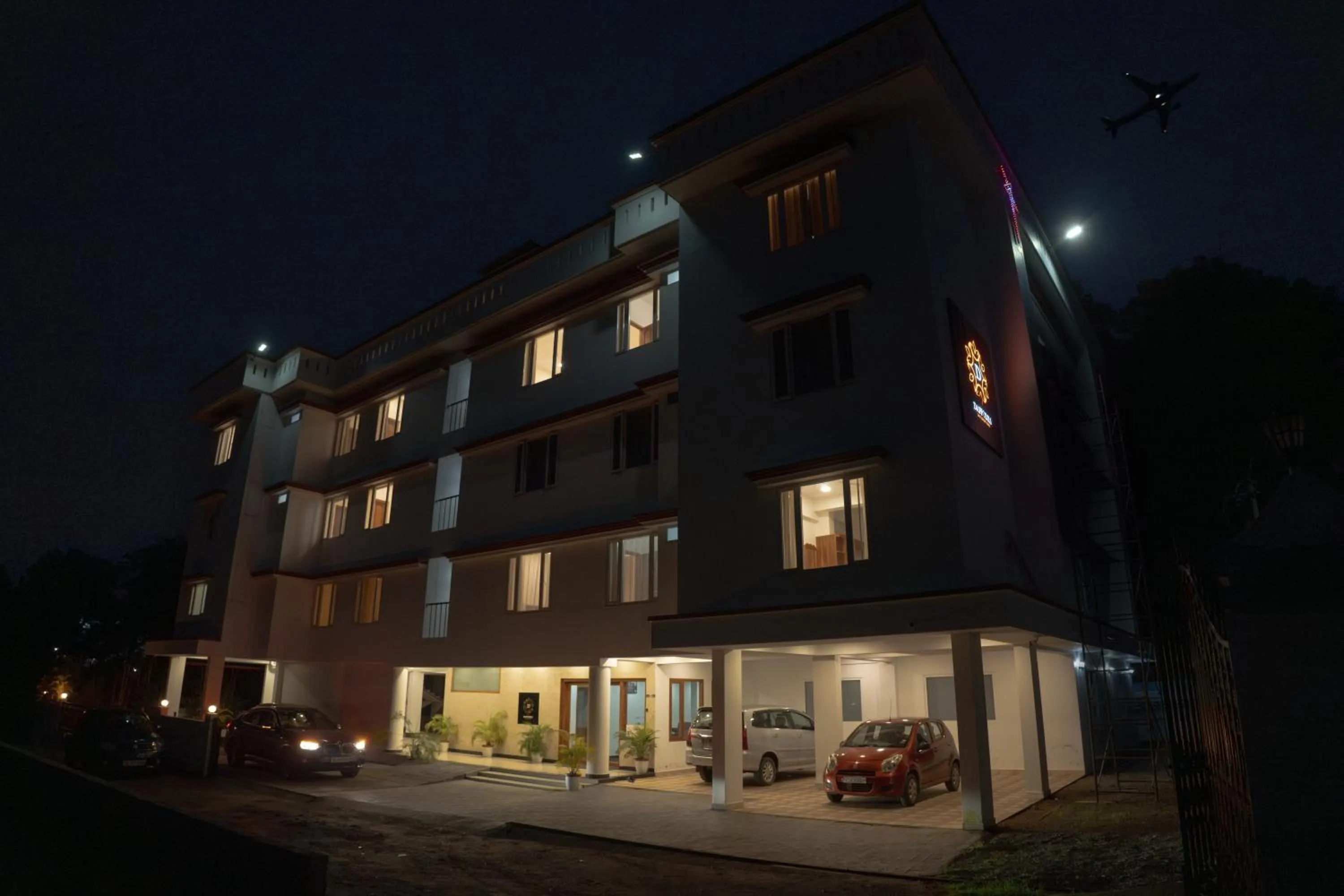 Property building in Daffodils Luxury Airport Suites