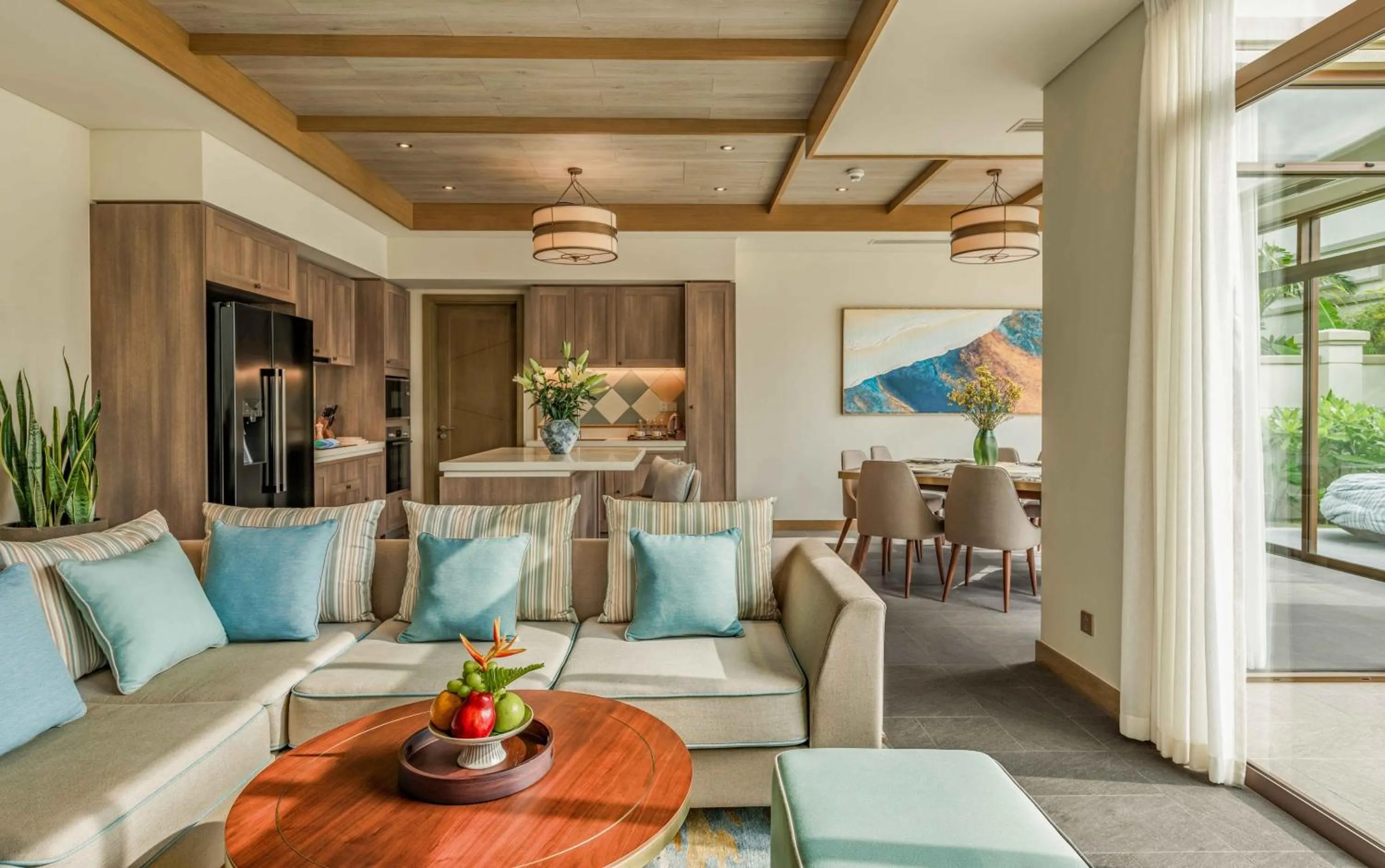 Kitchen or kitchenette in Fusion Resort and Villas Da Nang