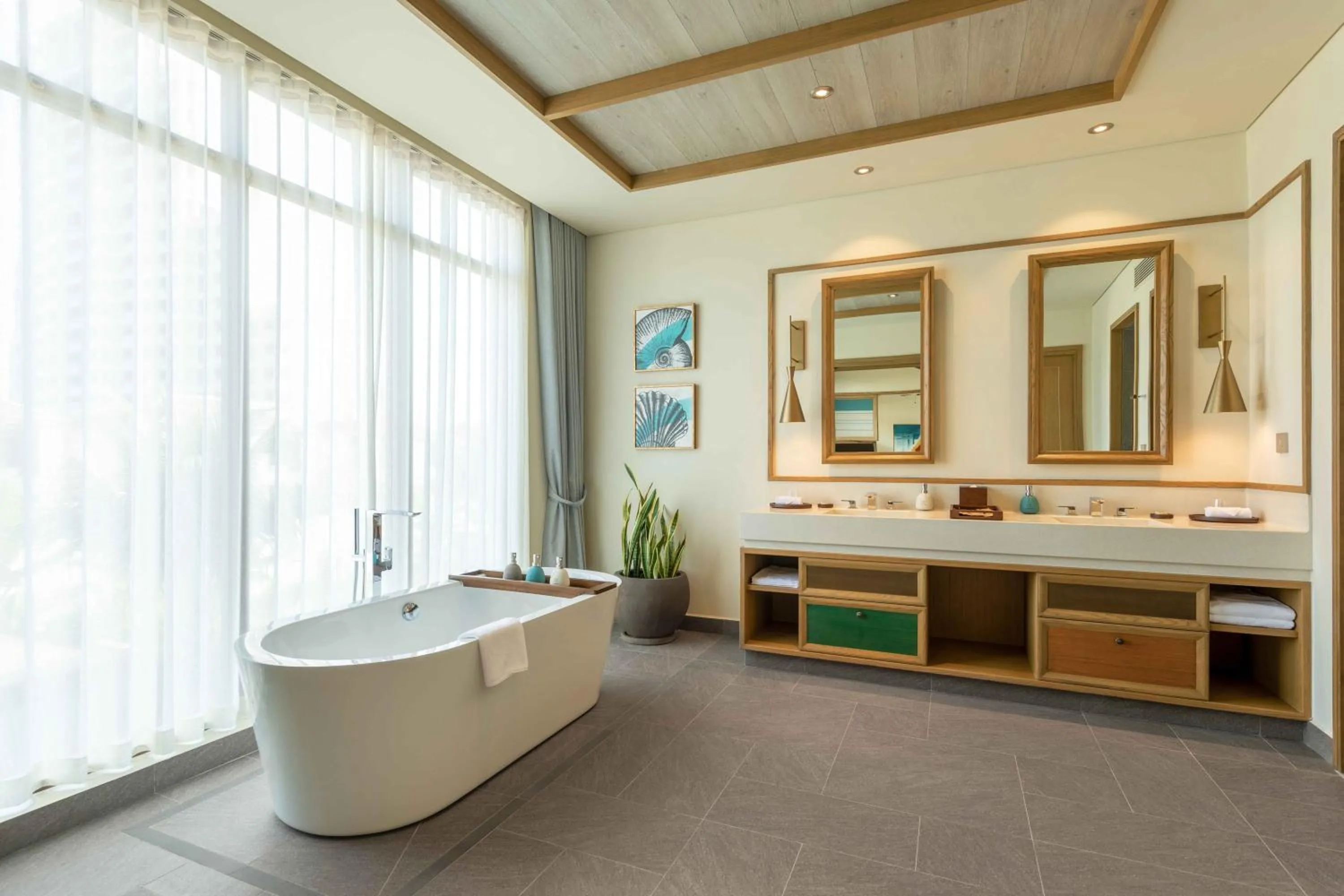 Bathroom in Fusion Resort and Villas Da Nang