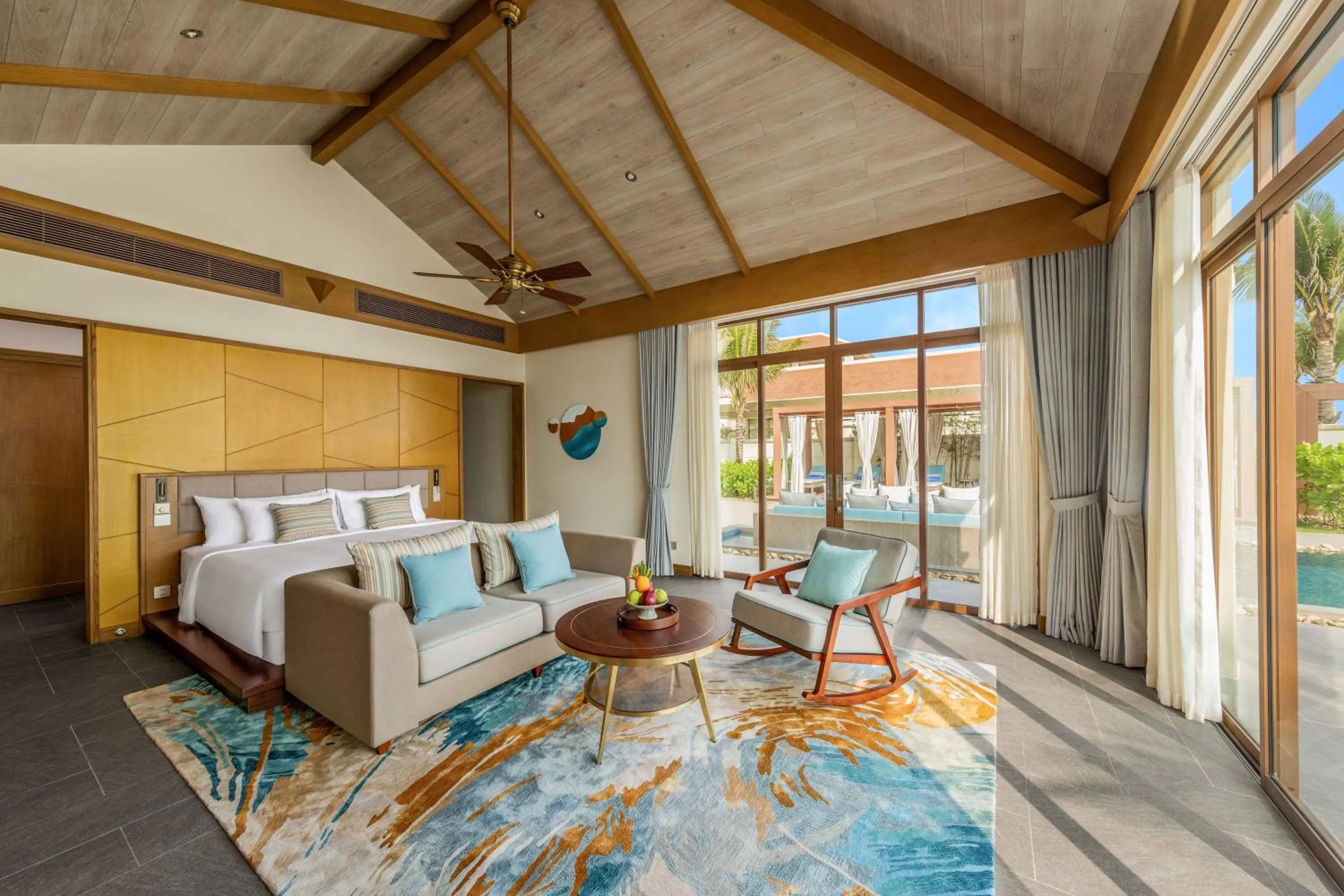 Bed in Fusion Resort and Villas Da Nang