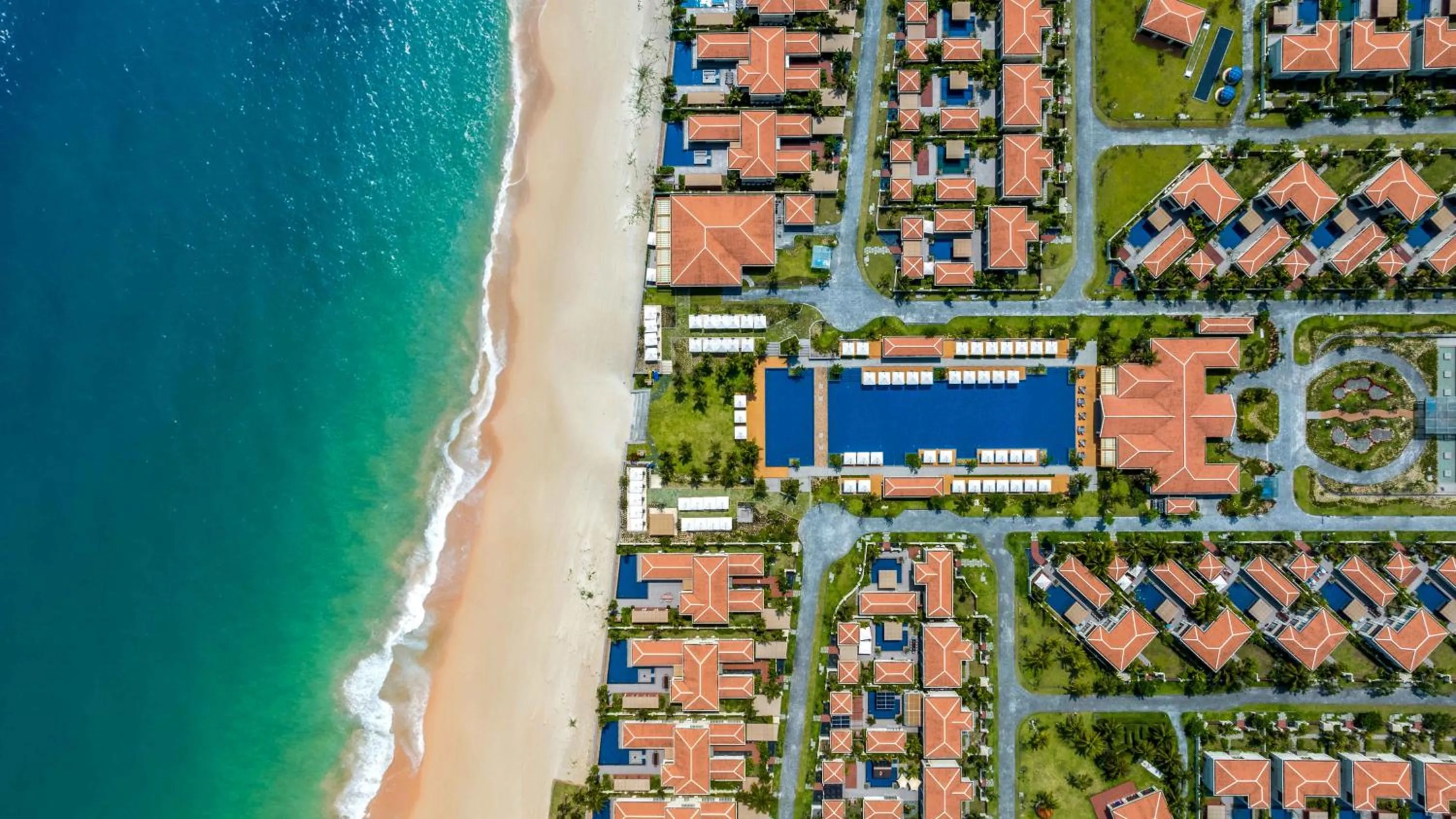 Property building in Fusion Resort and Villas Da Nang