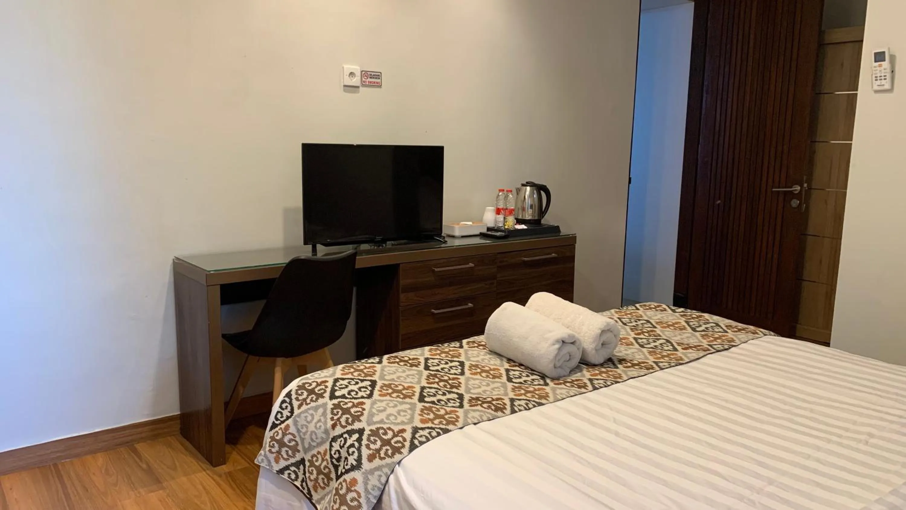 Bedroom, Bed in The BALIem Villa