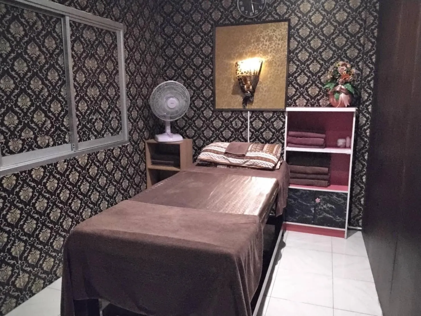 Massage in ROYAL GRAND PATTAYA