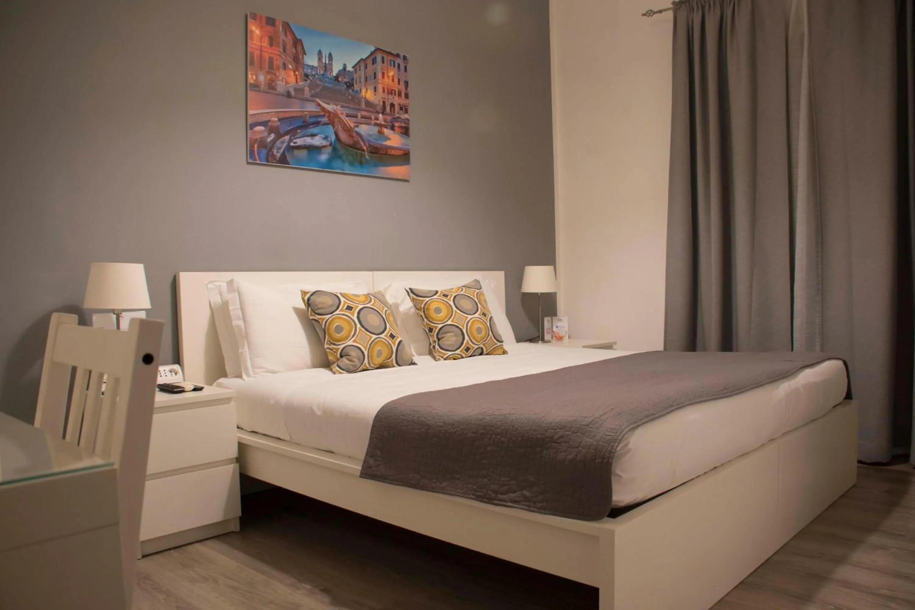 Photo of the whole room, Bed in Le Piazze Di Roma