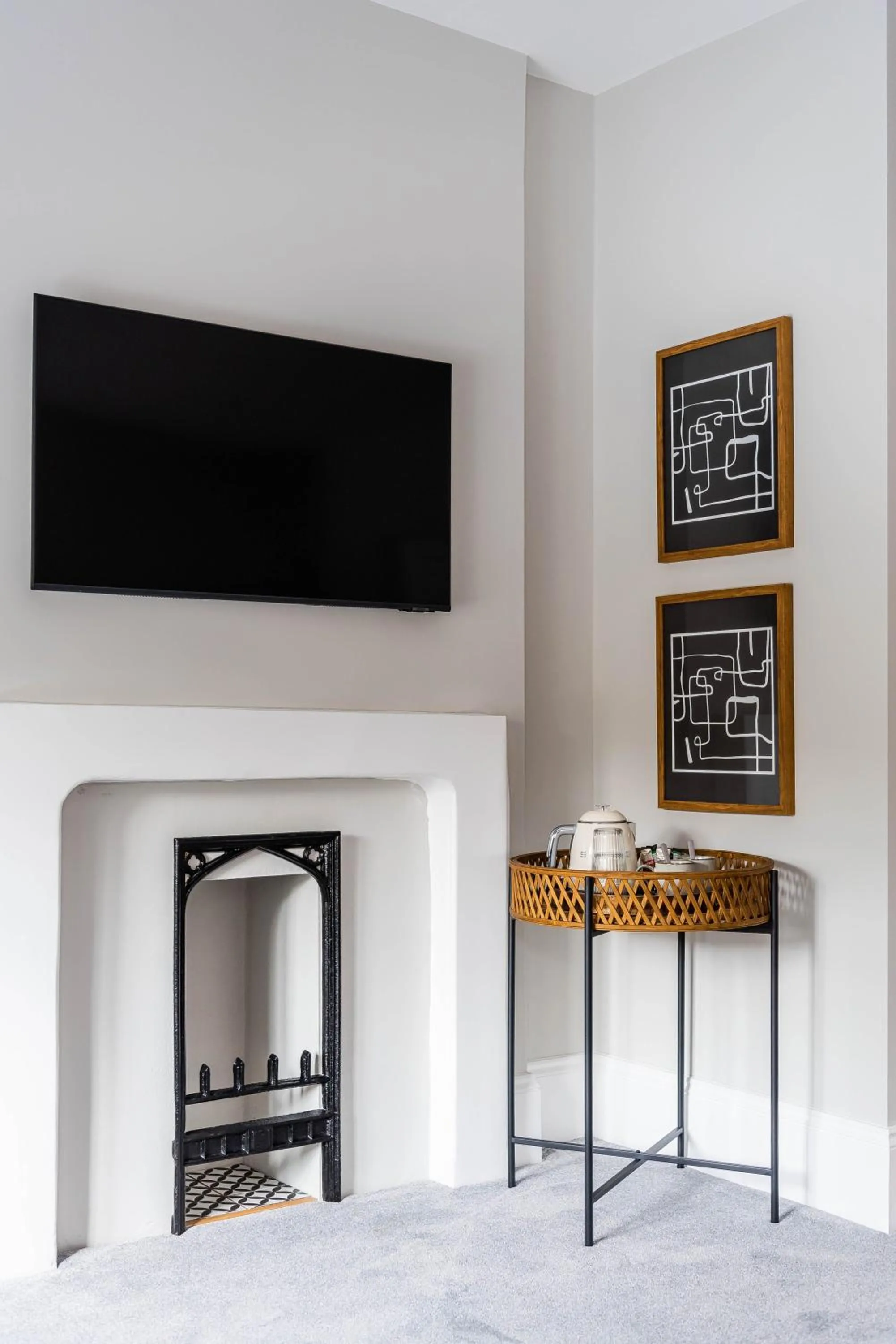 TV and multimedia in Old Abbey House