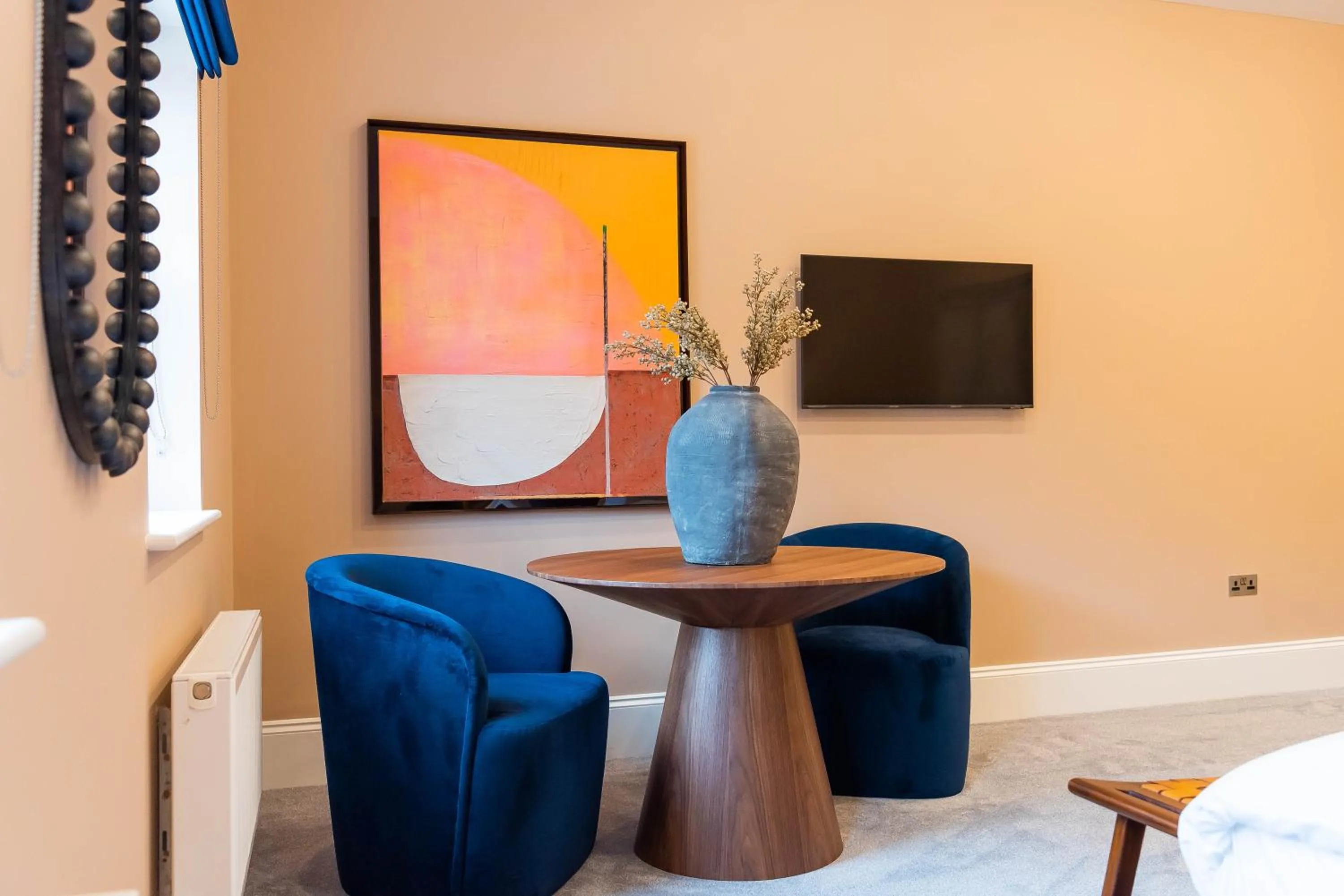 TV and multimedia in Old Abbey House