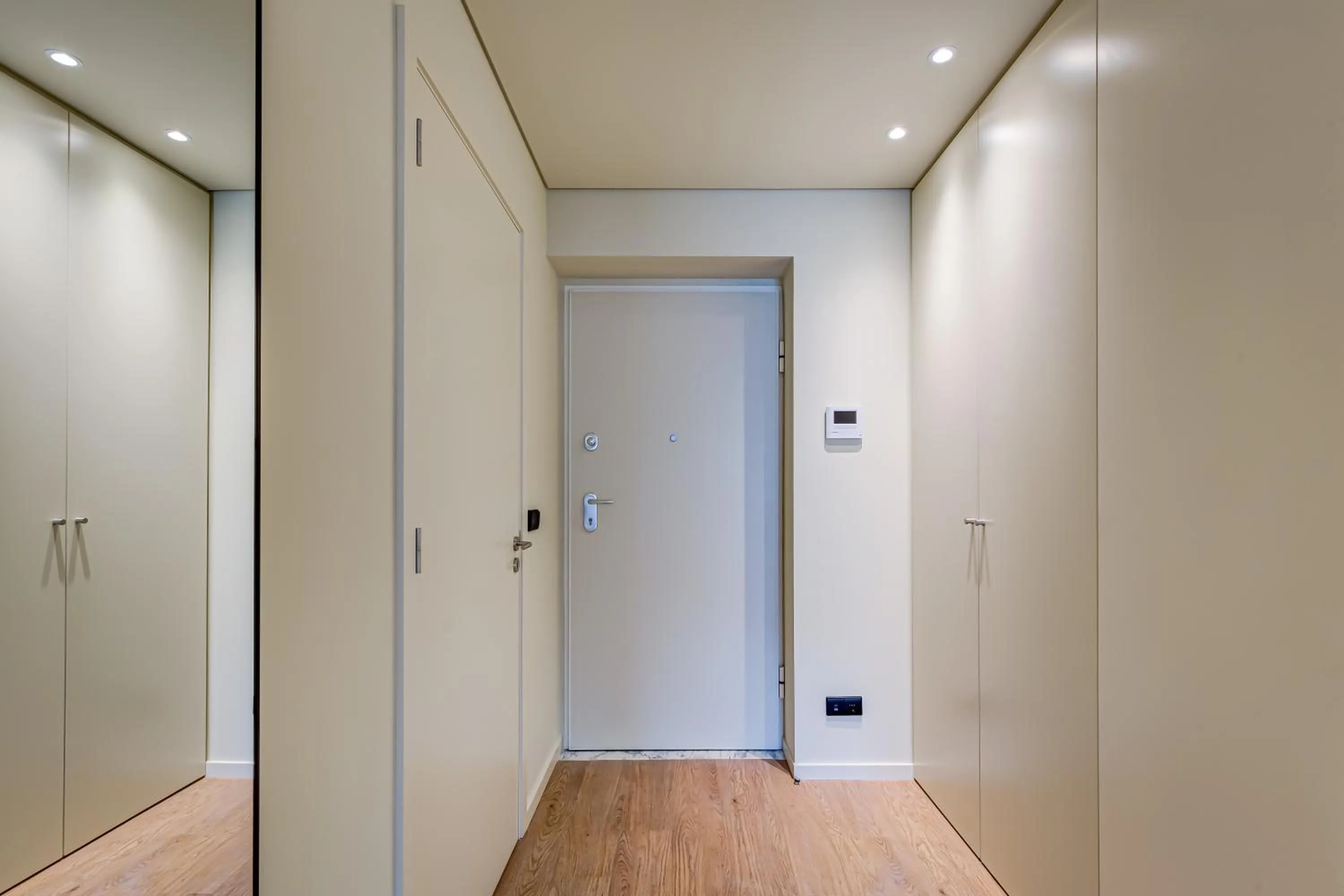 elevator in Blissful Suites Porto by gaiarooms