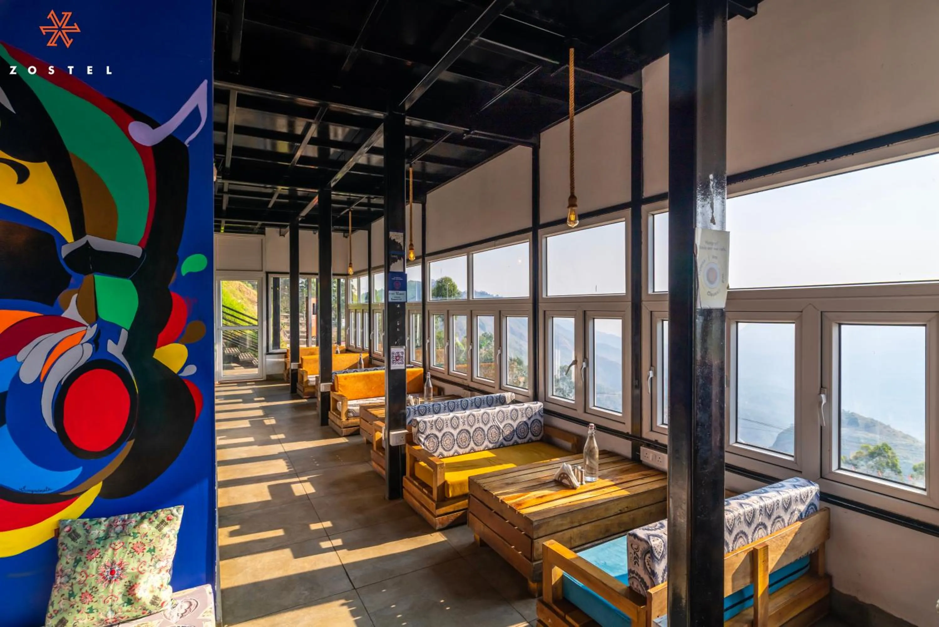 Restaurant/places to eat in Zostel Plus Poombarai, Kodaikanal