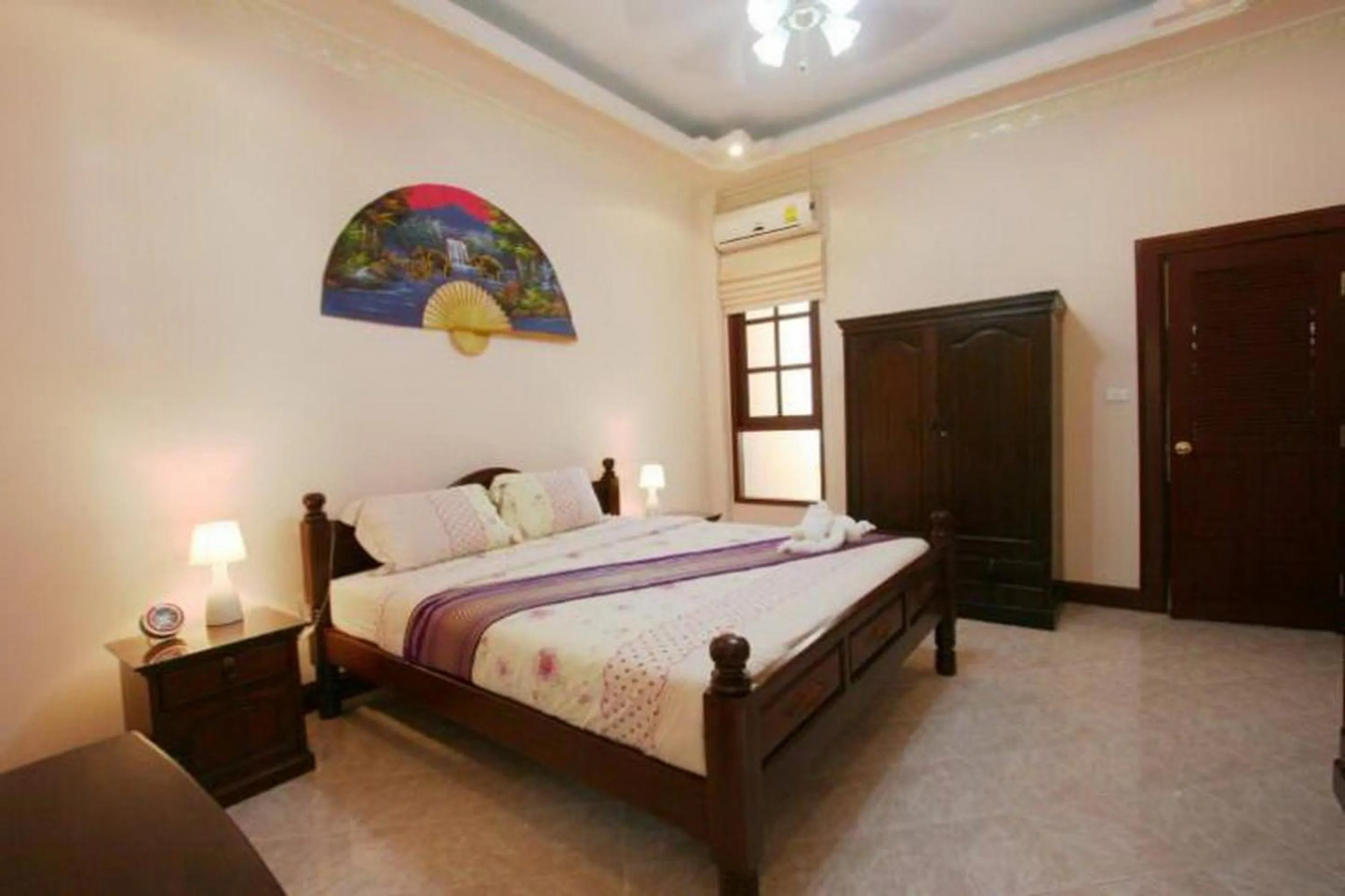 Bed in Majestic Villas Phuket