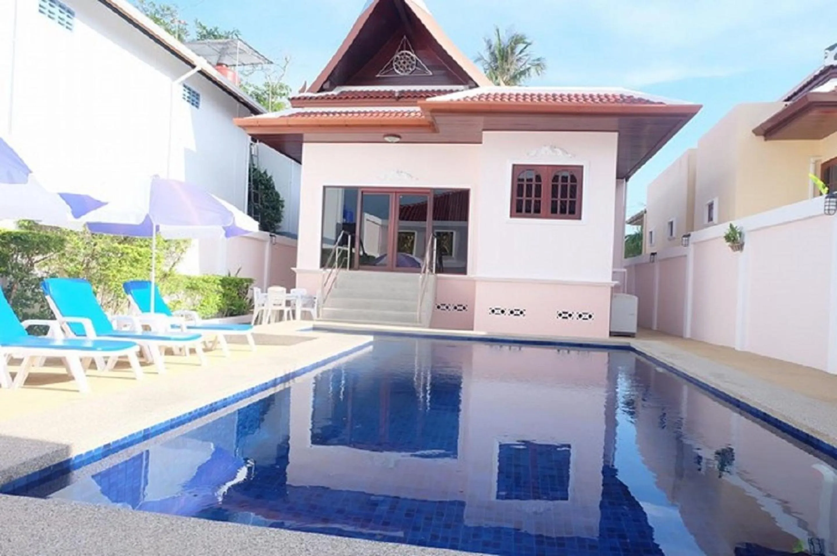 Property building in Majestic Villas Phuket