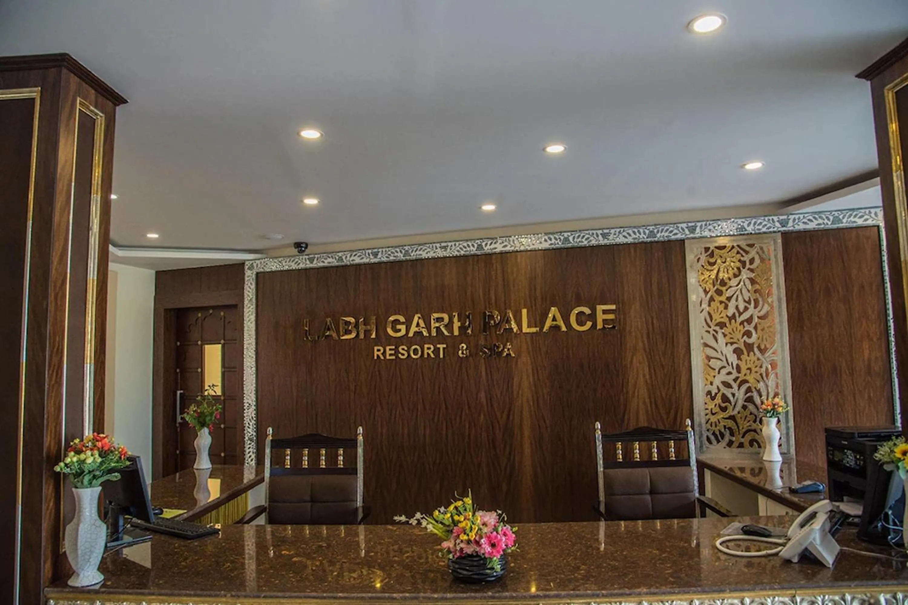 Lobby or reception in Labh Garh Palace Resort & Spa