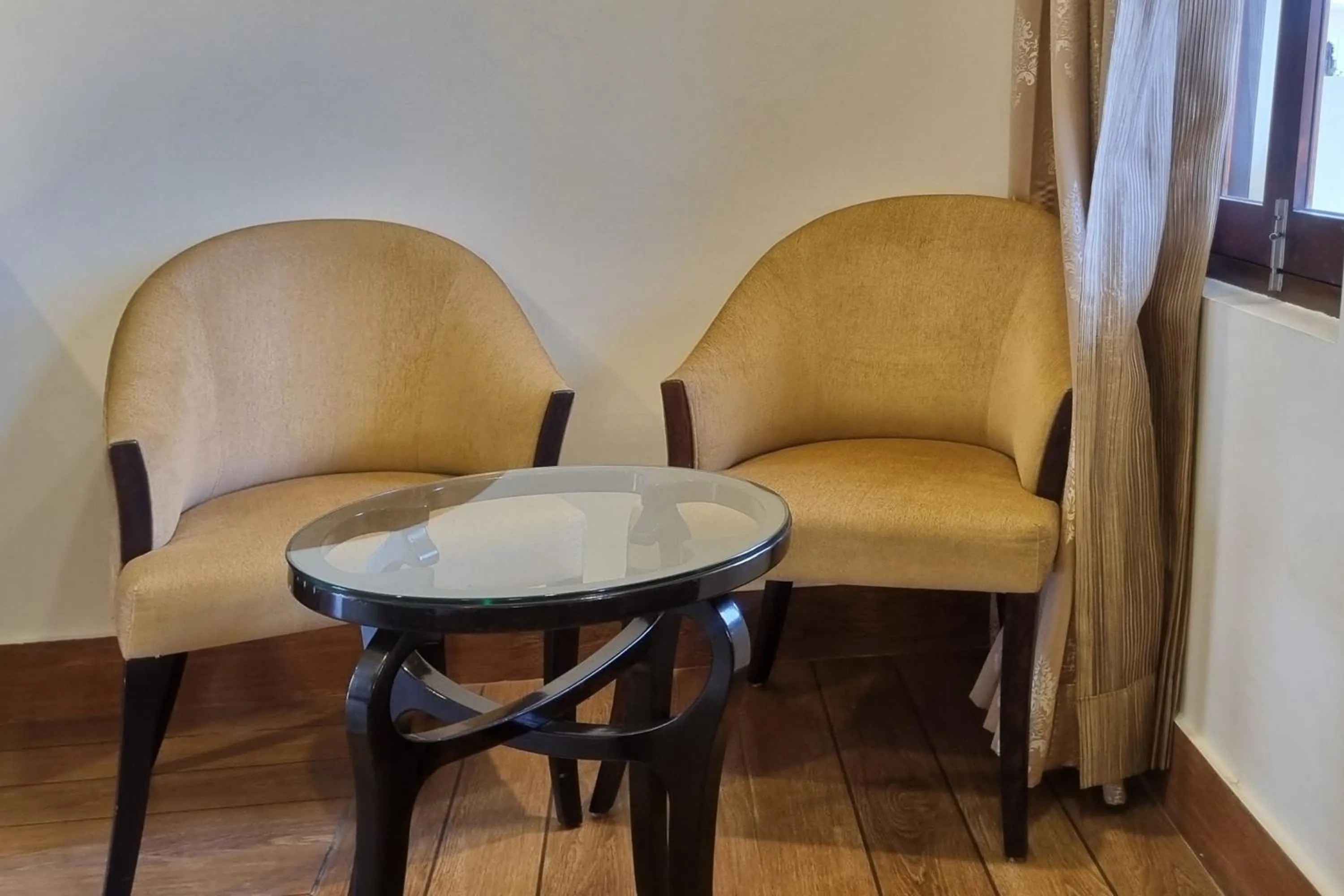 Seating area in Labh Garh Palace Resort & Spa
