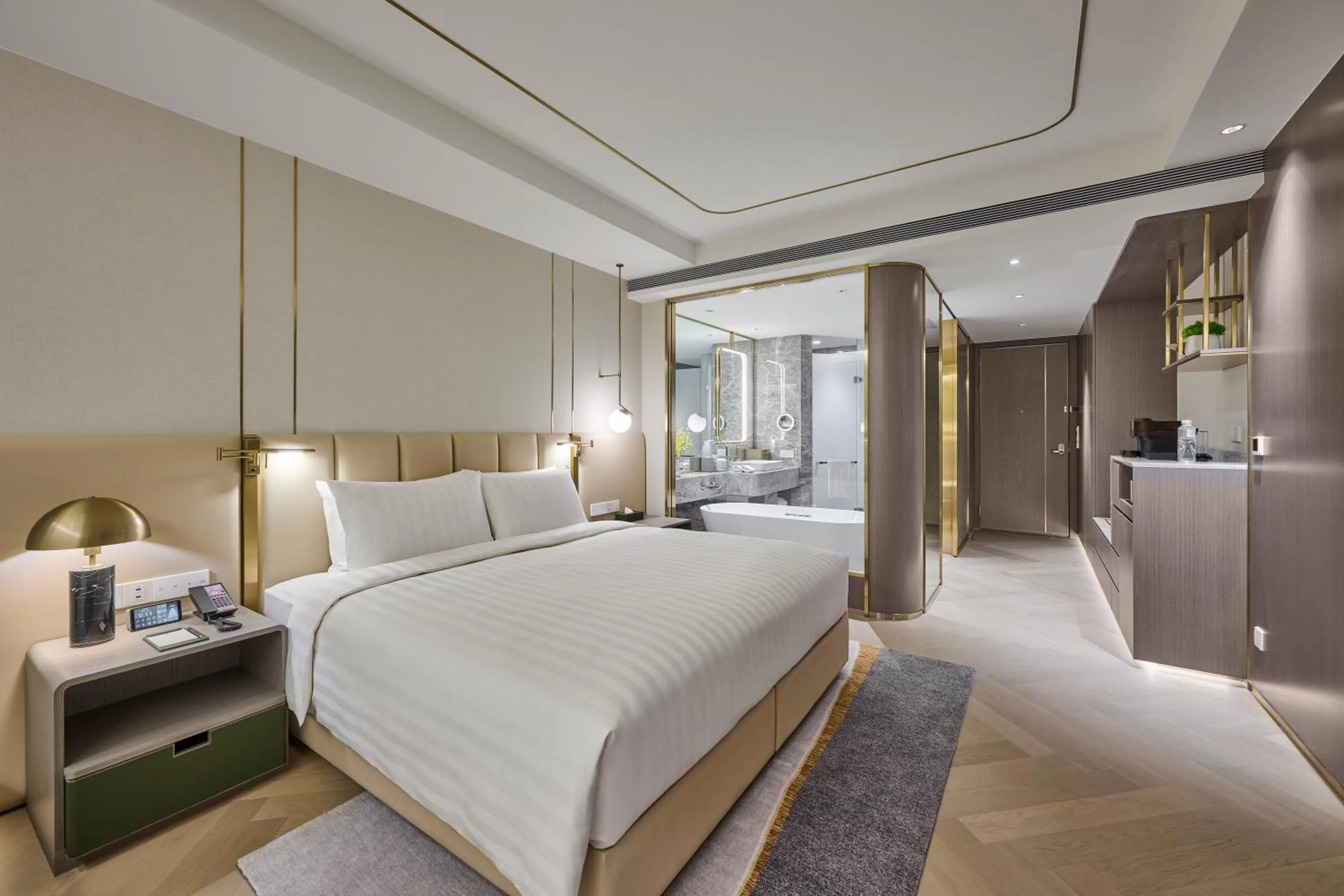 Photo of the whole room, Bed in Grand HiLai Taipei