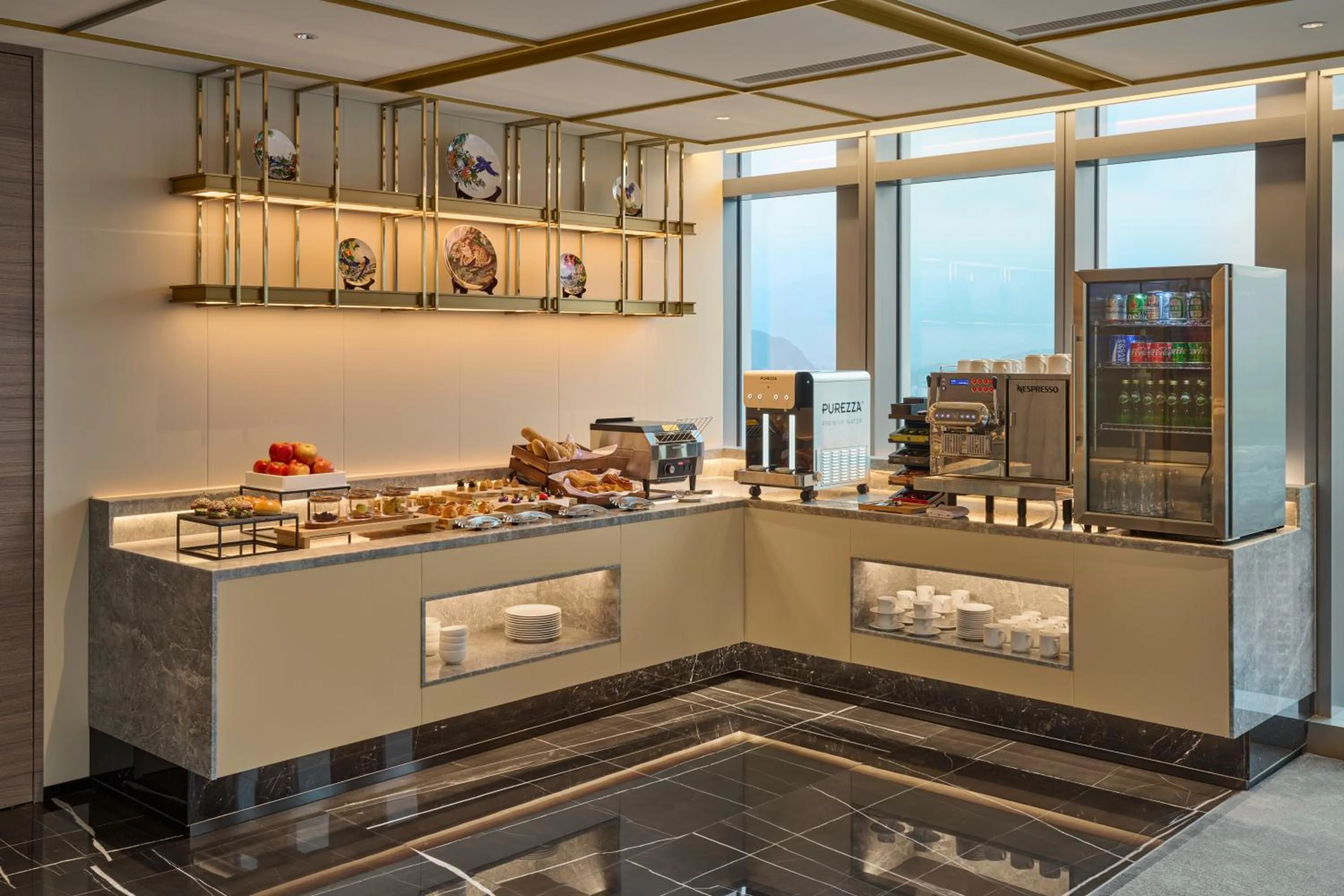 Lounge or bar in Grand HiLai Taipei