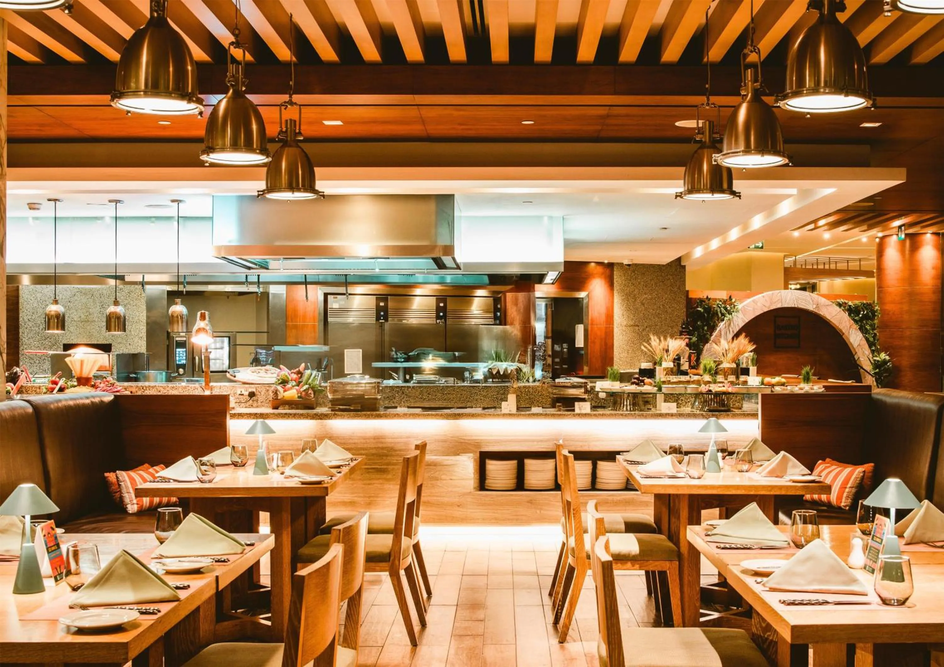 Restaurant/places to eat in DoubleTree by Hilton Dubai Jumeirah Beach