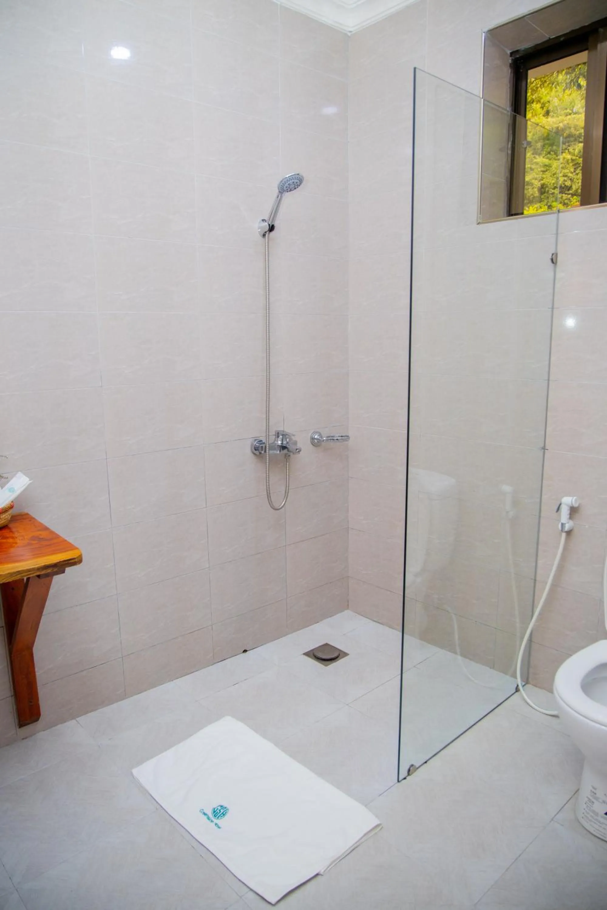 Bathroom in Greenside Hotel