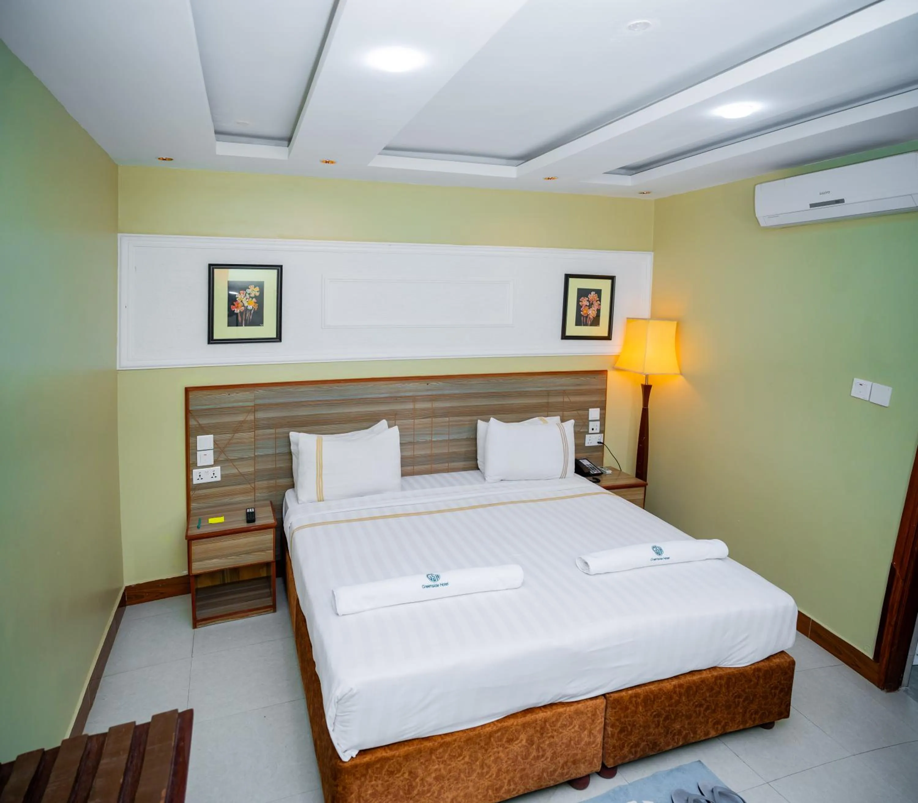 Bed in Greenside Hotel