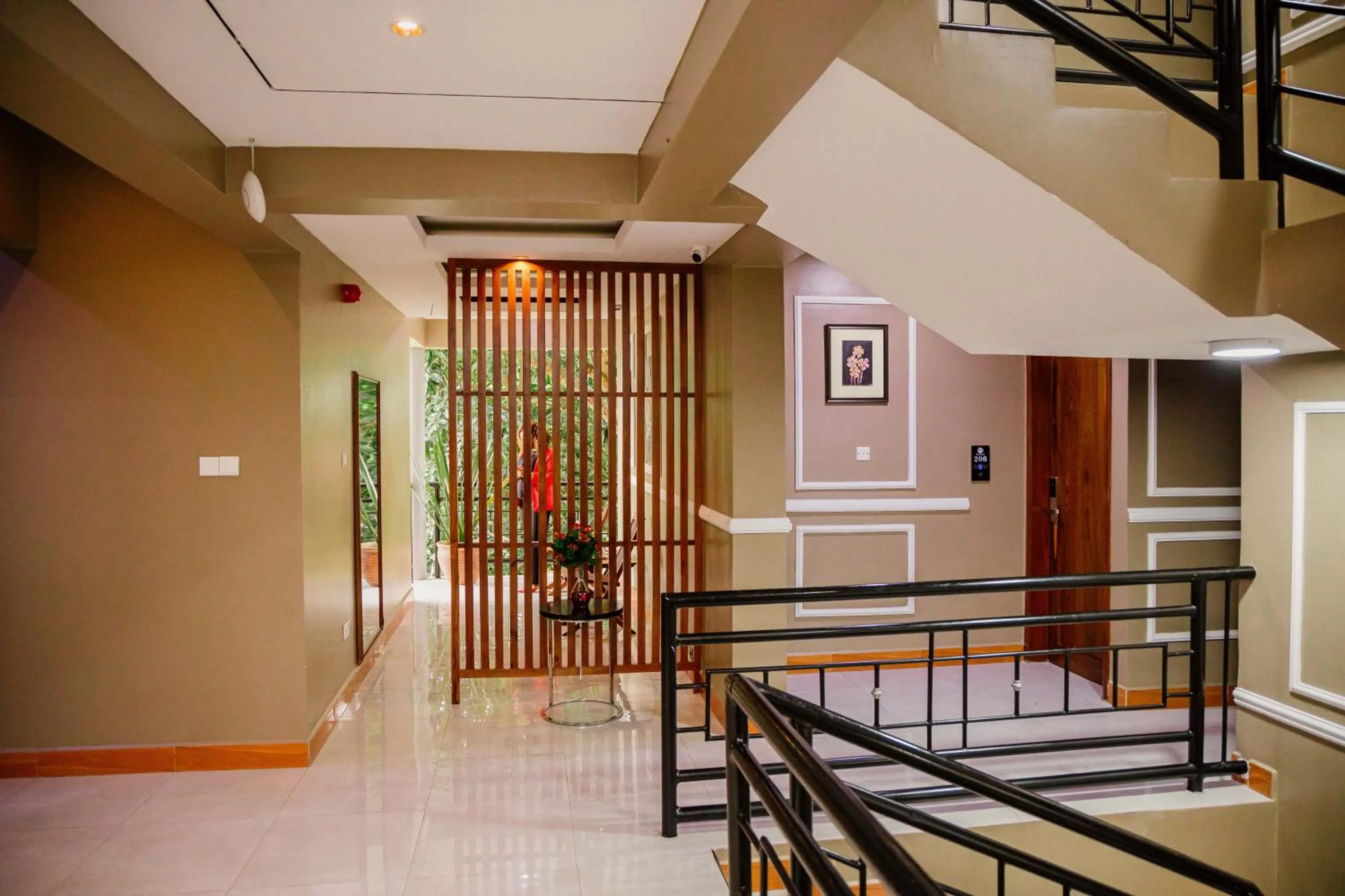 Property building, Bed in Greenside Hotel