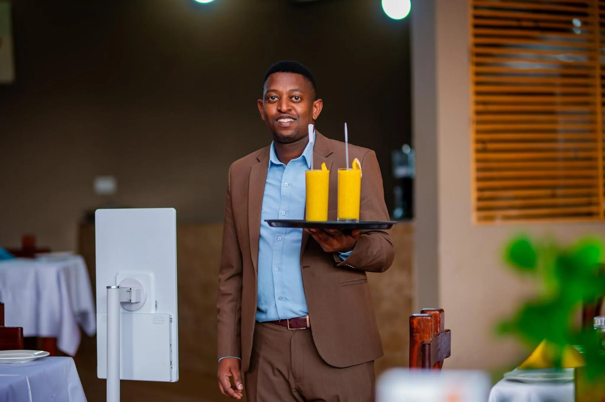 Restaurant/places to eat in Greenside Hotel