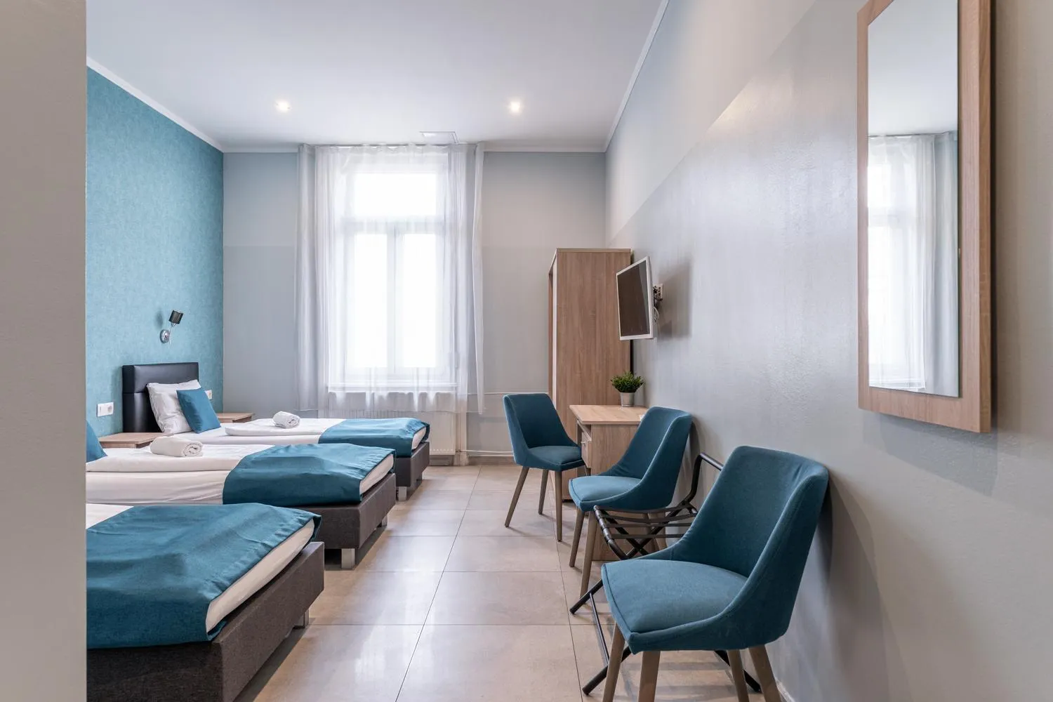 Bedroom, Bed in Full Moon Budapest