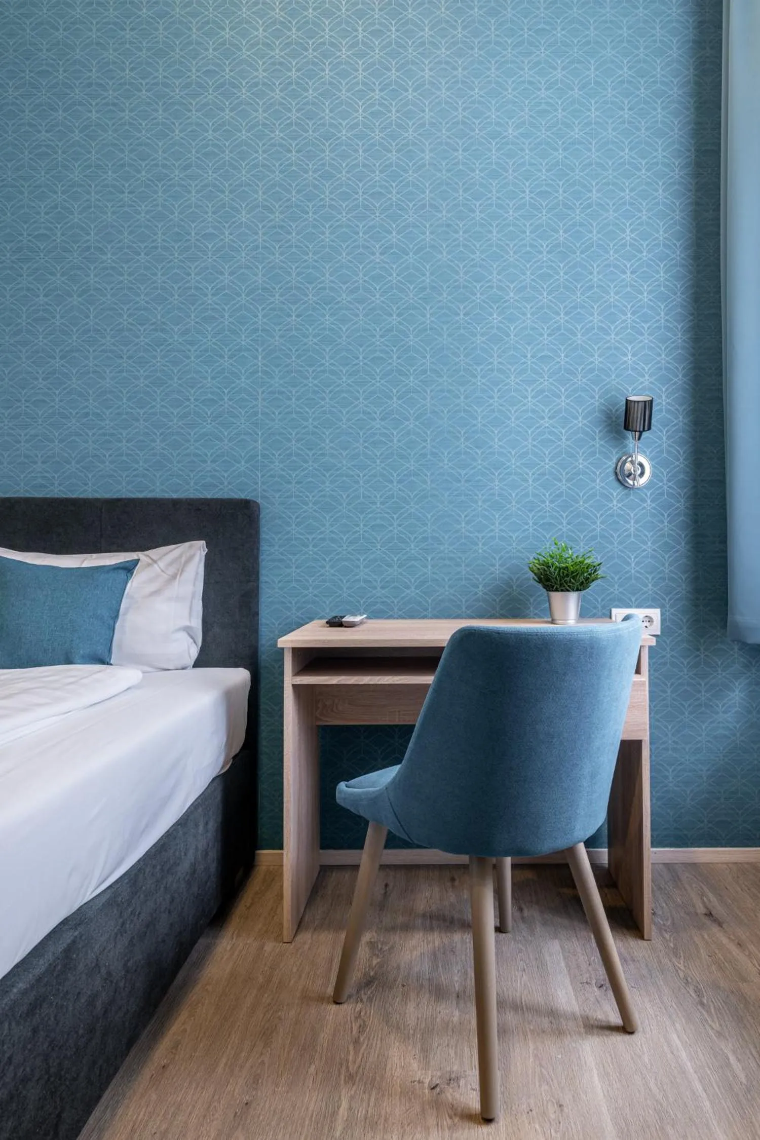 Bedroom, Bed in Full Moon Budapest