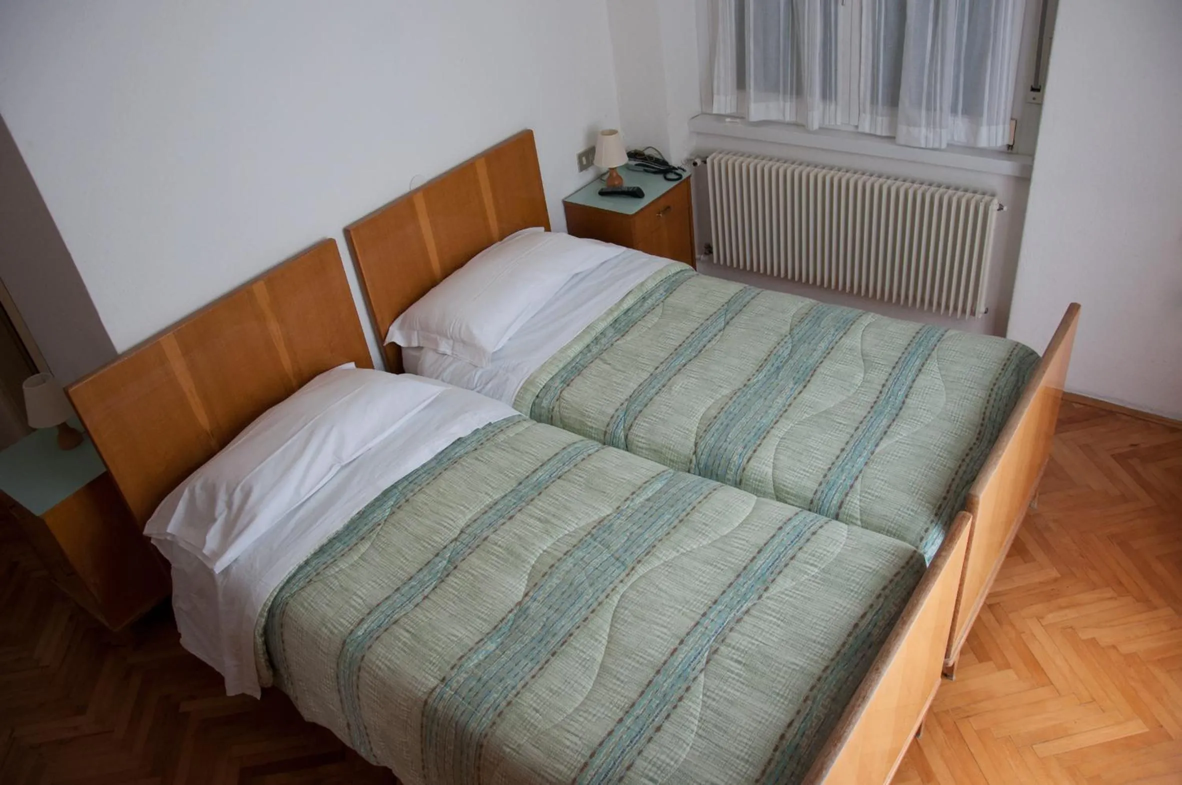Photo of the whole room, Bed in Albergo Italia