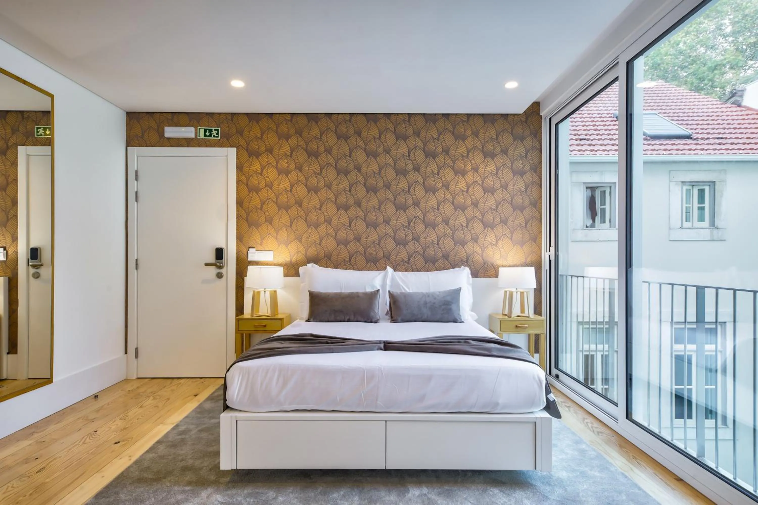 Bed in Avenue Garden