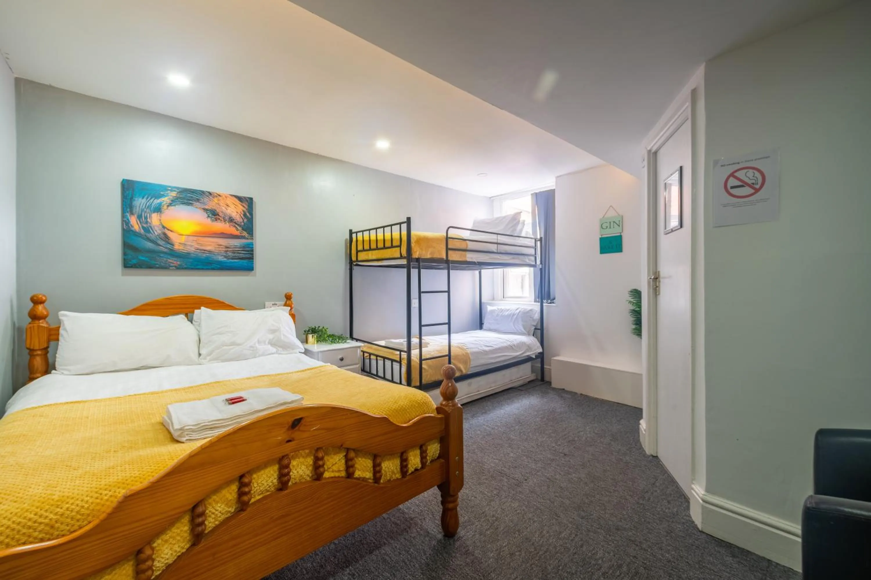 Bed in Driftwood Rooms