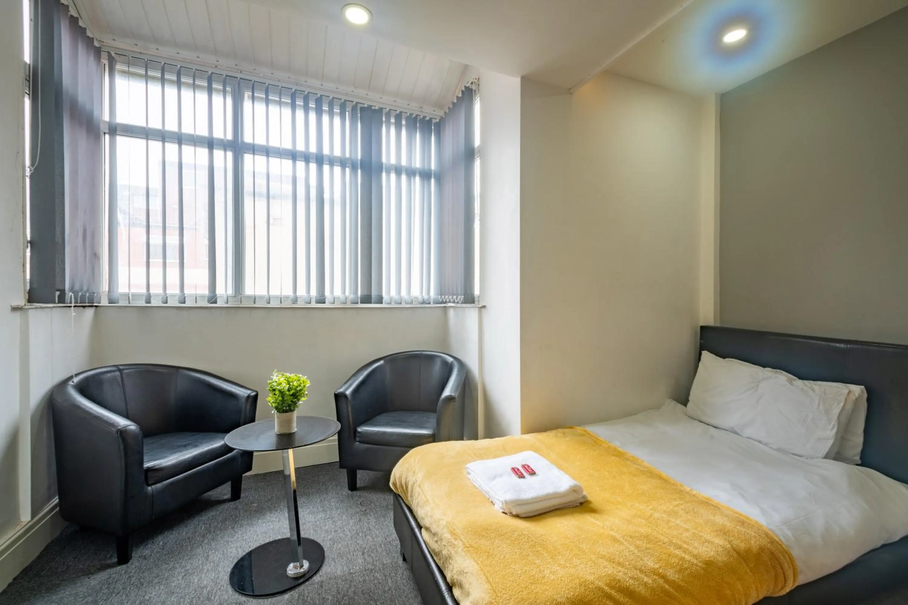 Bed in Driftwood Rooms