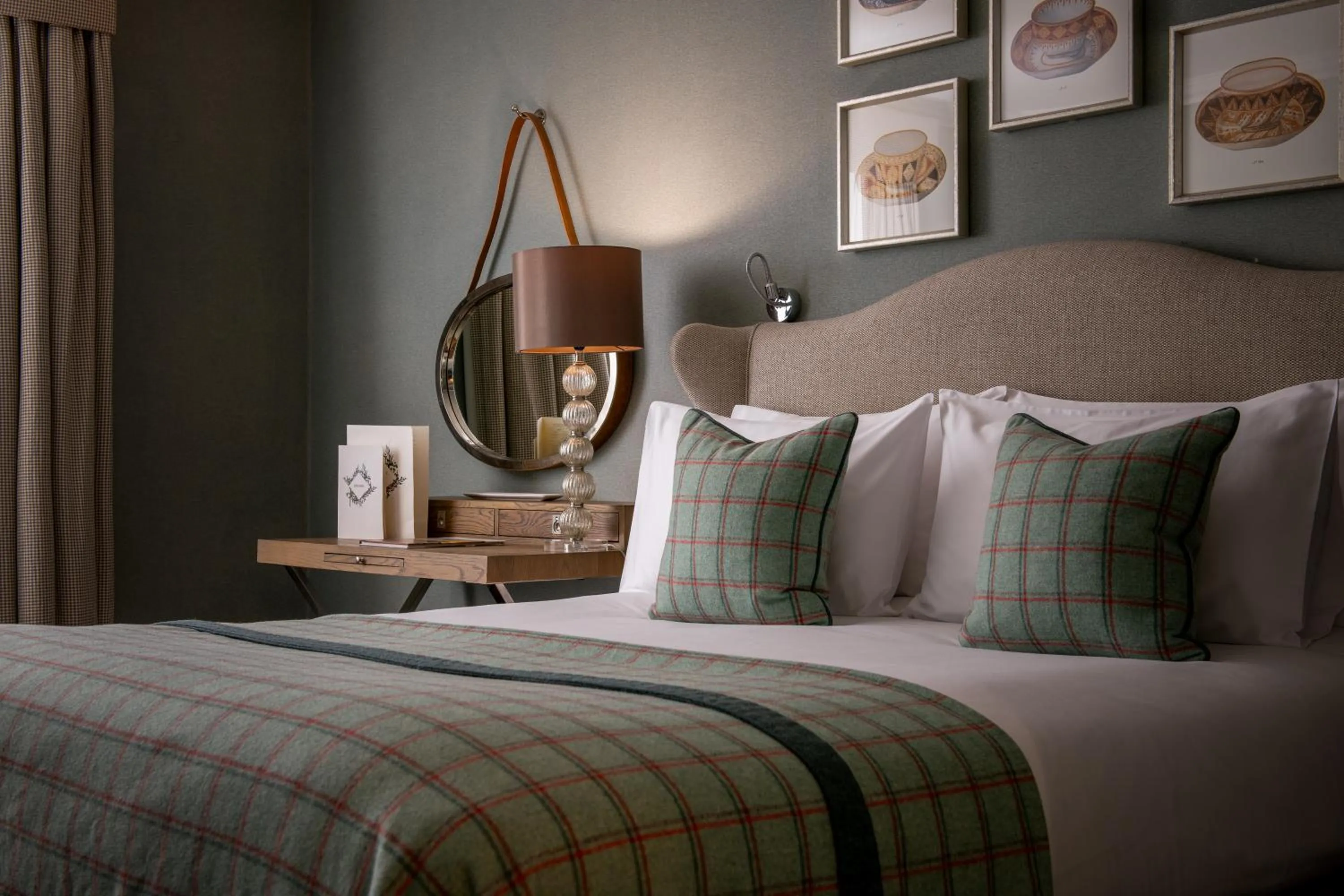 Bedroom, Bed in The Beverley Arms Hotel