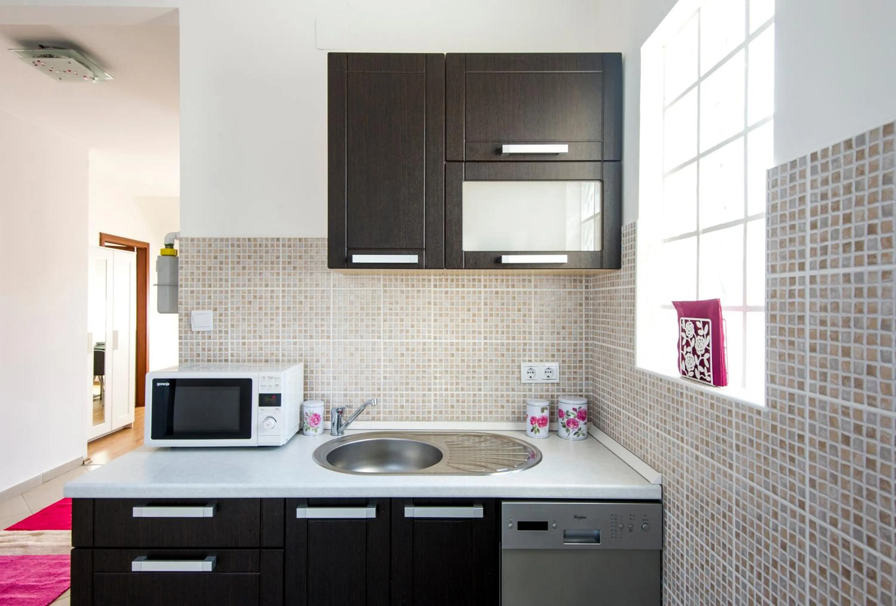 Kitchen or kitchenette in Grand Budapest Apartments