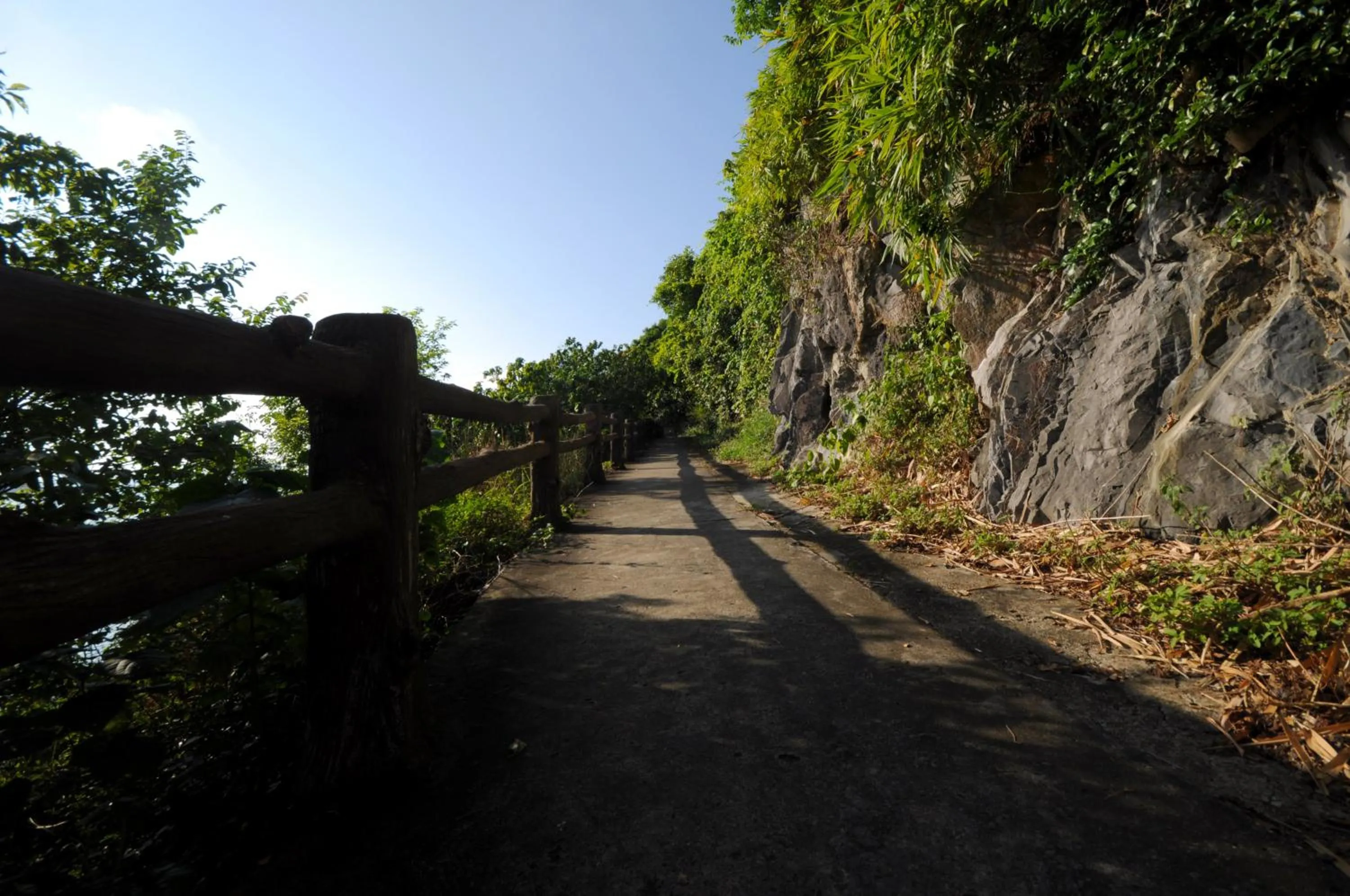 Property building in Gieng Ngoc Sea moutain View Cat Ba