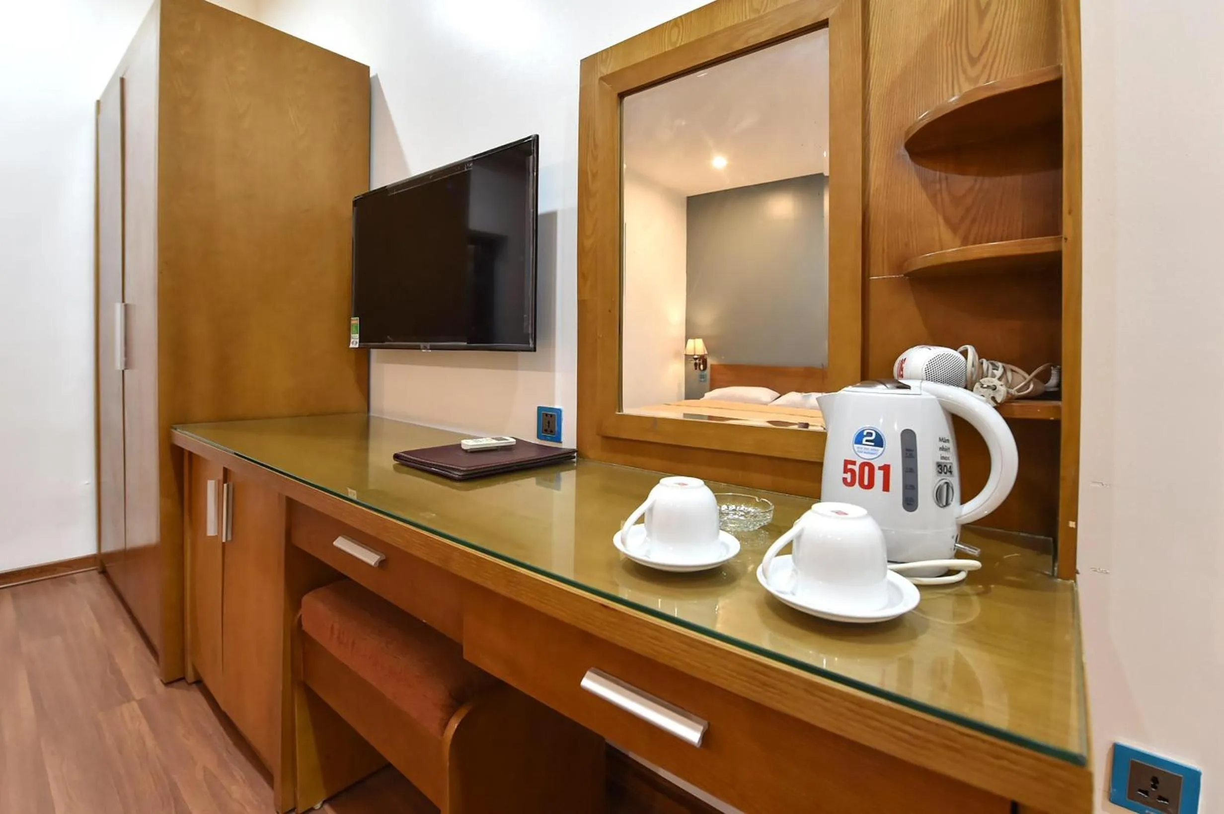 Coffee/tea facilities in Gieng Ngoc Sea moutain View Cat Ba