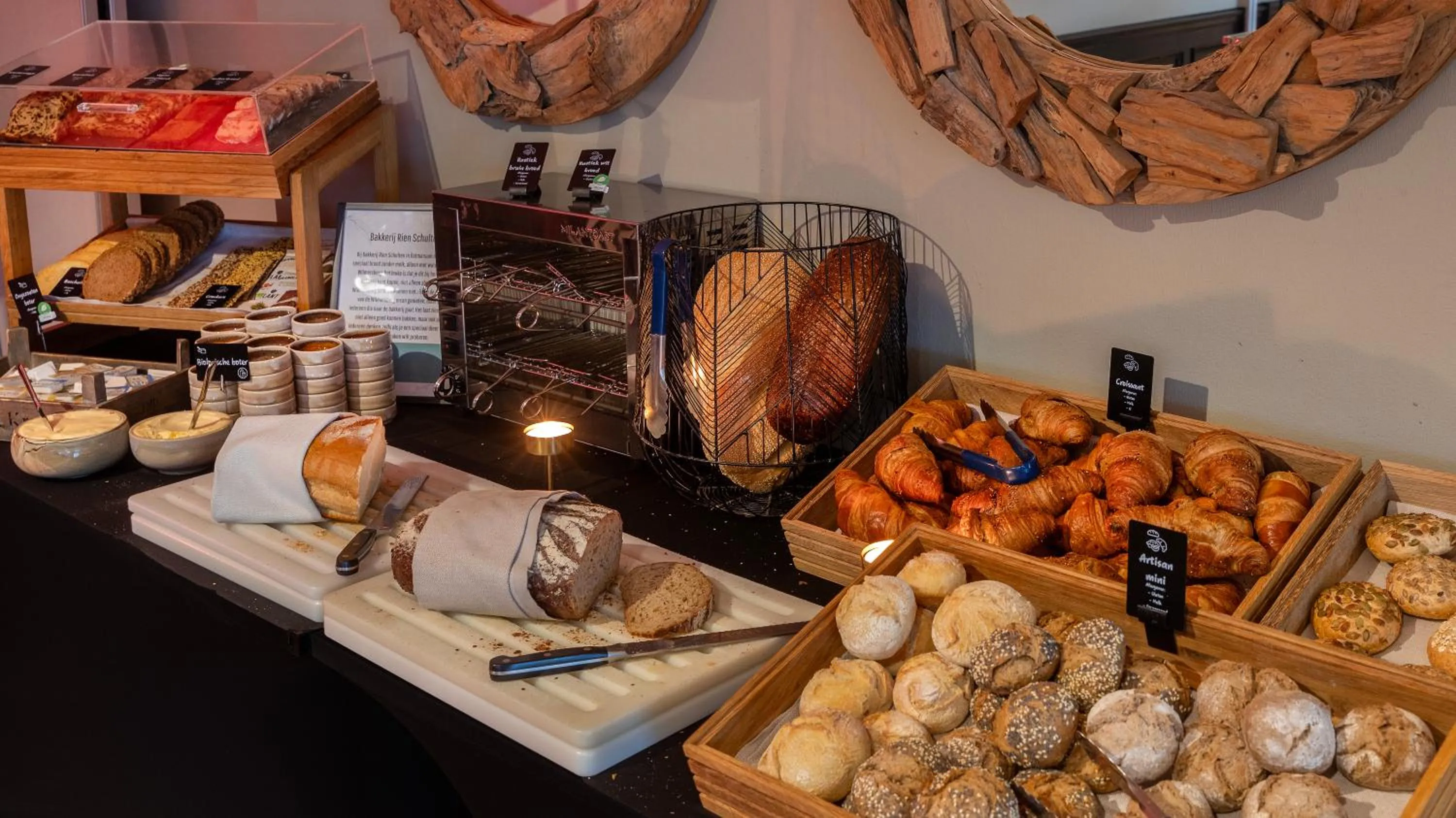 Buffet breakfast in Landgoed De Wilmersberg