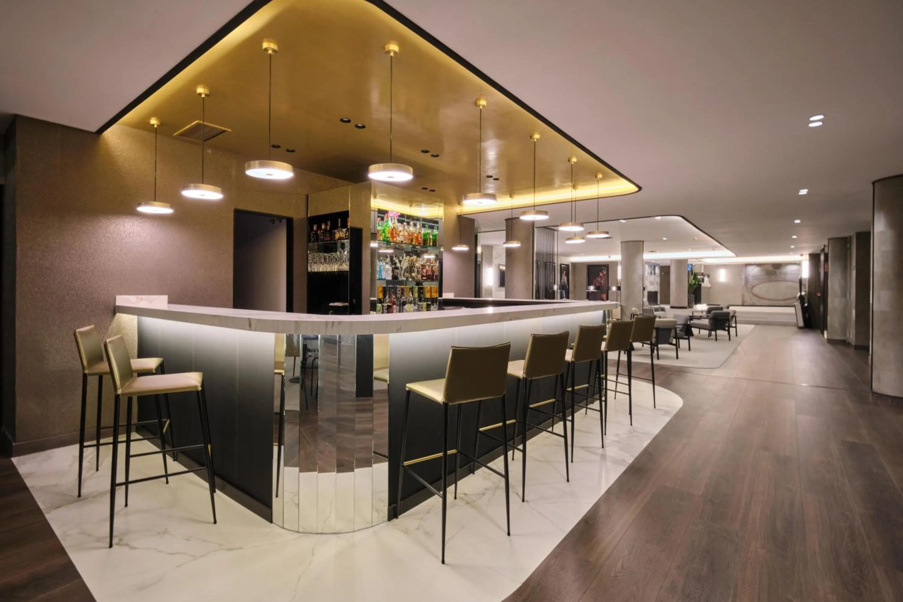 Lounge or bar in 1881 Madrid Ventas Hotel