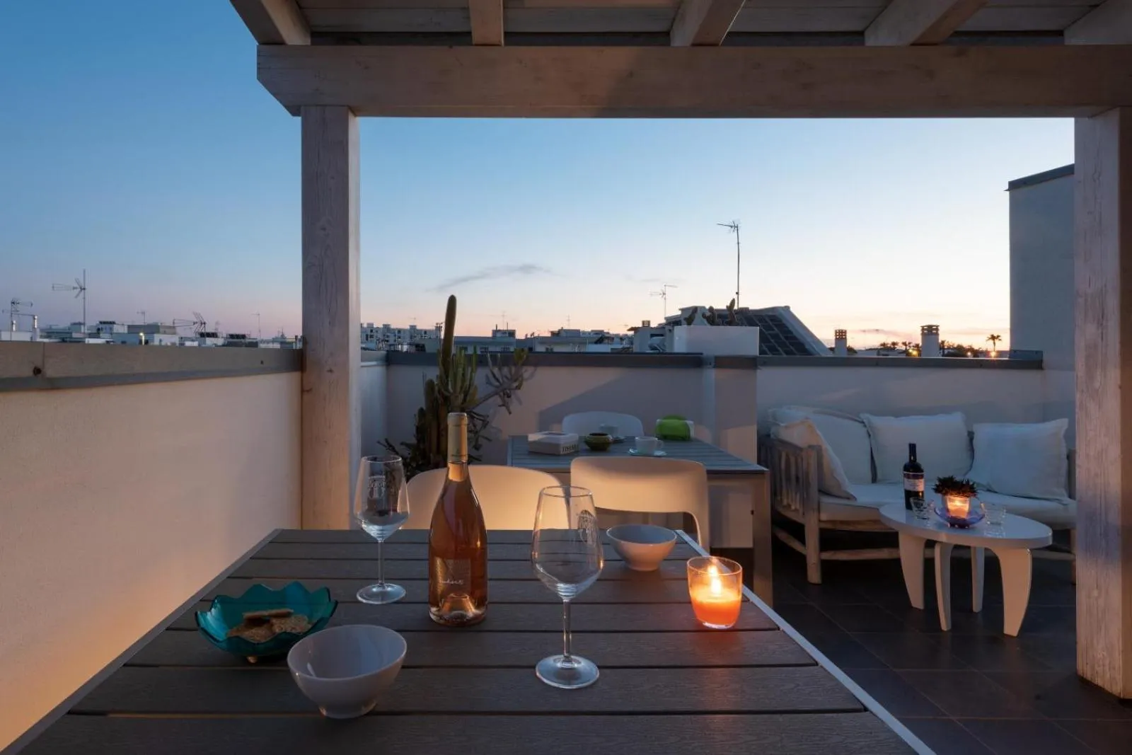 Balcony/Terrace in B&B White con Parcheggio Privato