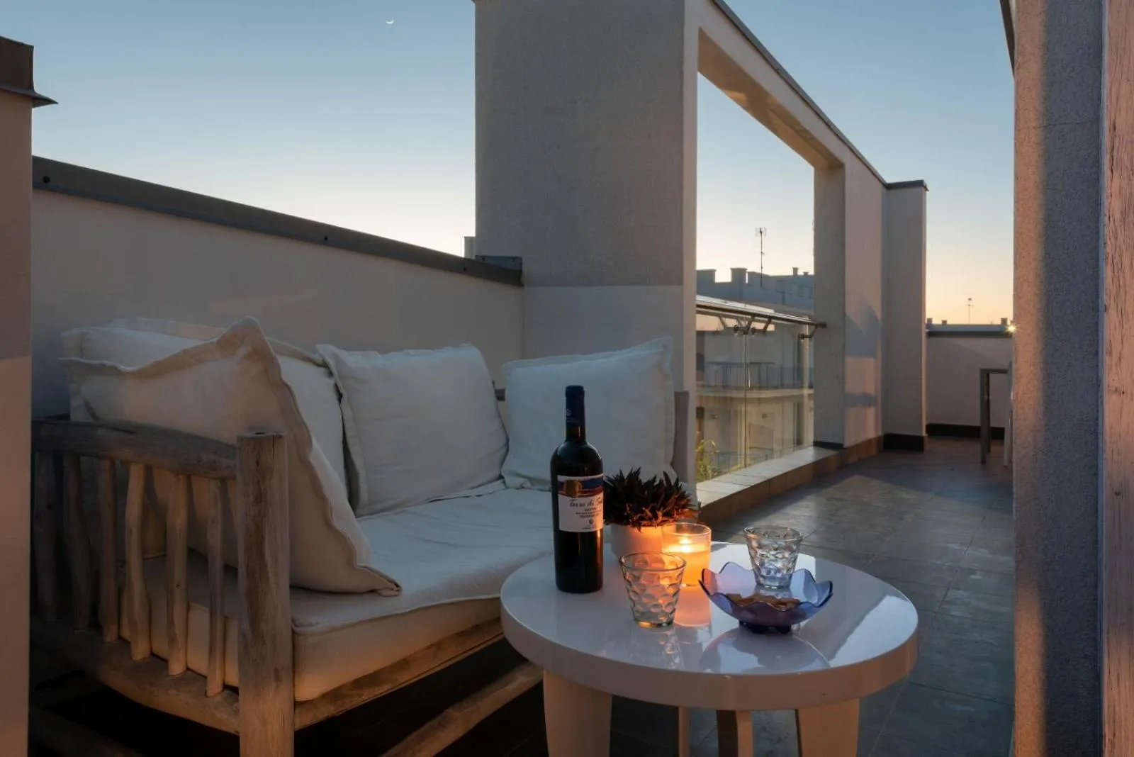 Balcony/Terrace in B&B White con Parcheggio Privato