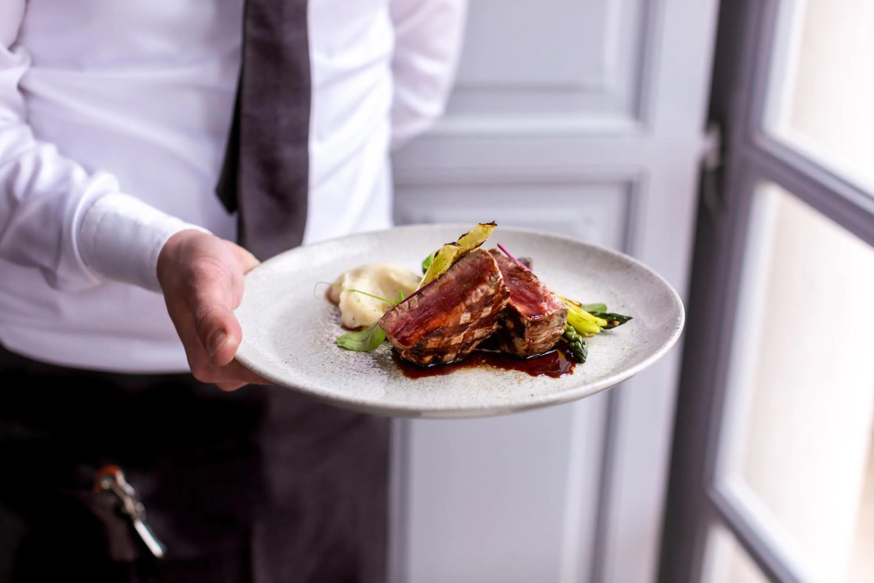 Restaurant/places to eat in Prijeko Palace