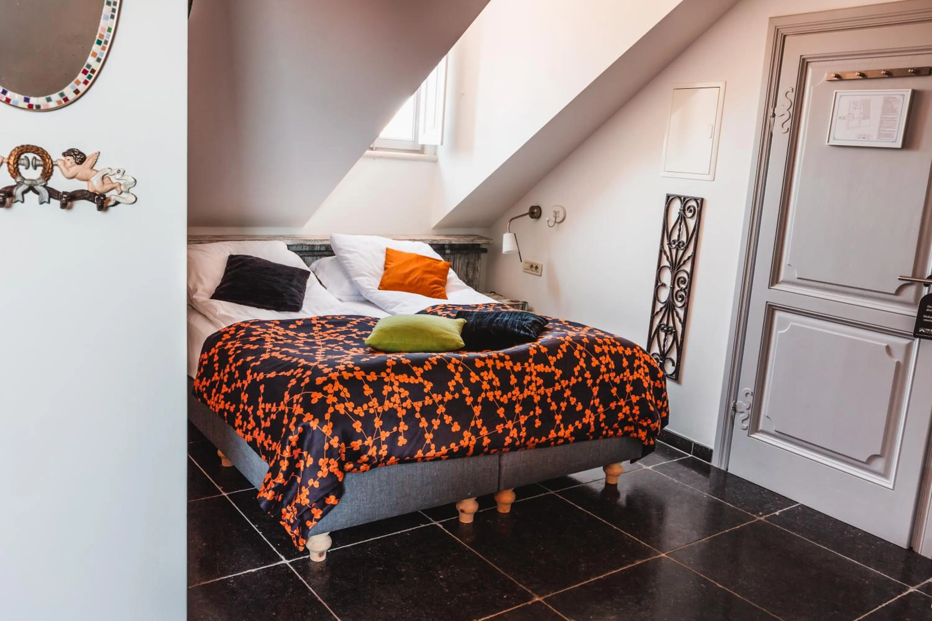 Bed in Prijeko Palace