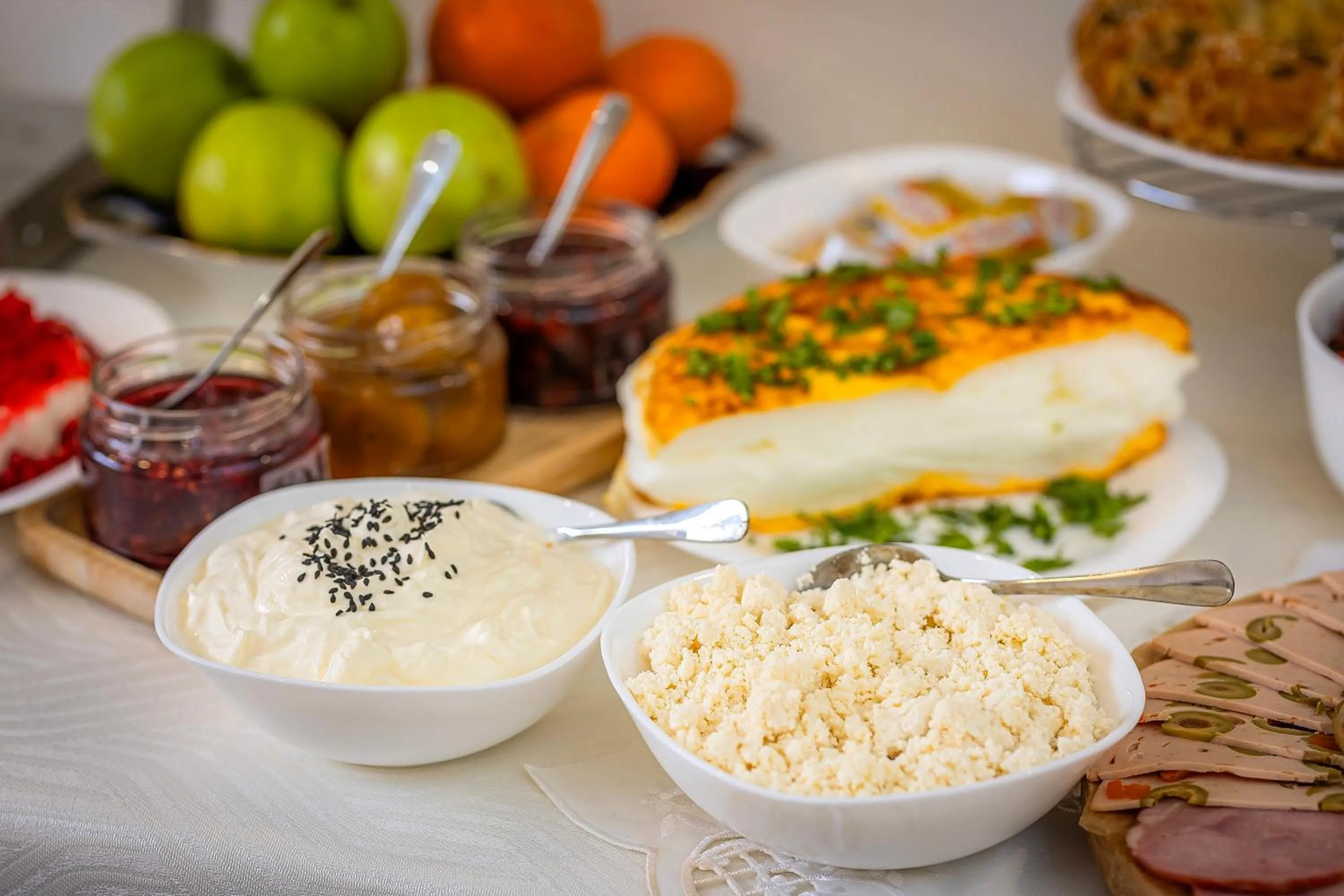 Food and drinks in ARSIS Family Hotel