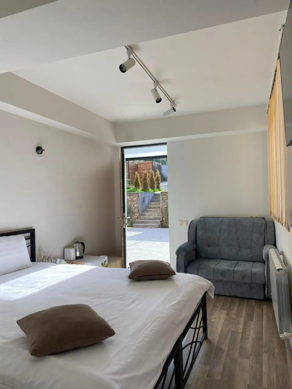 Bed in Taniqinn Dilijan Hotel