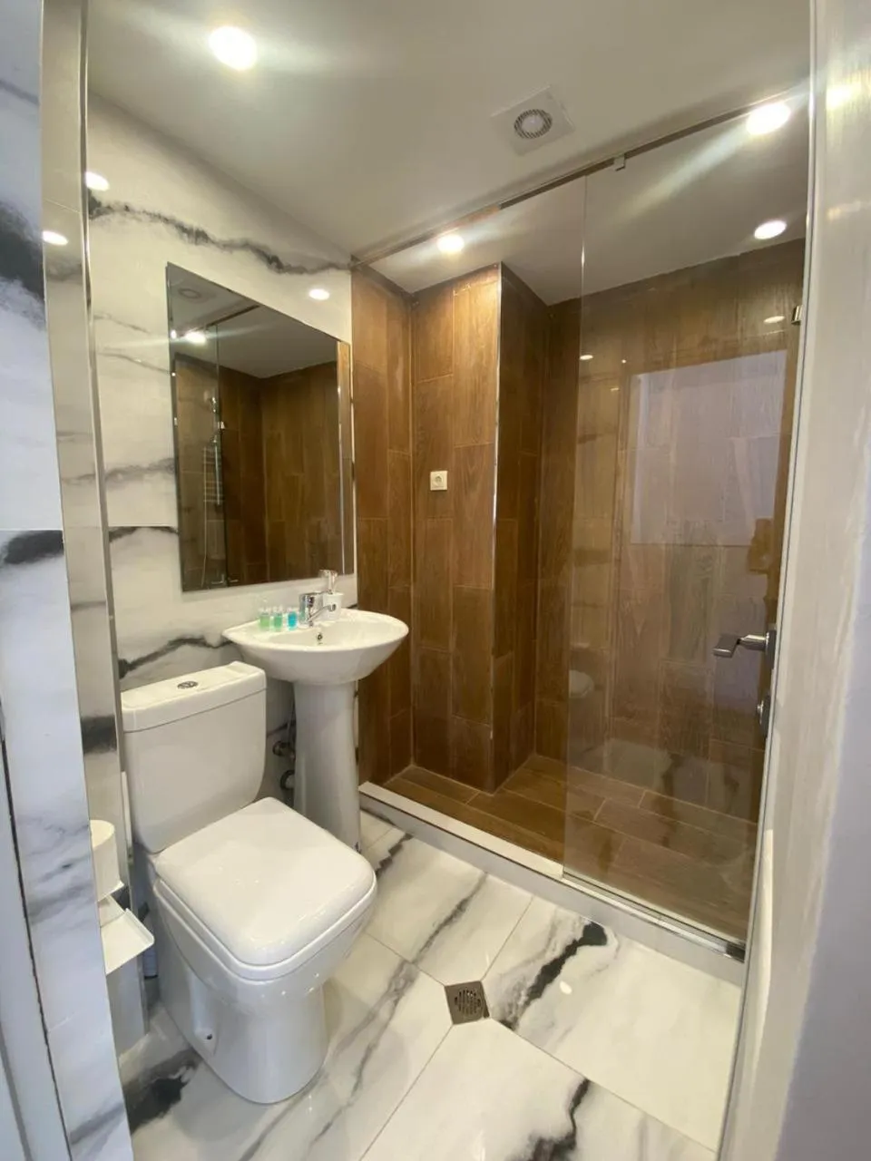 Taniqinn Dilijan Hotel