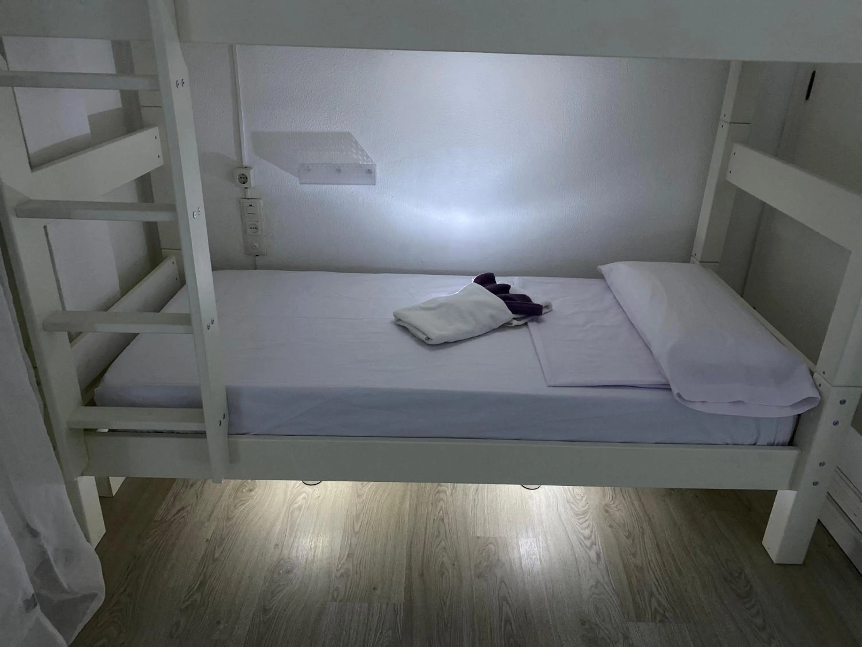 Bed in Apartamento Buensuceso 46 VFTGR04774