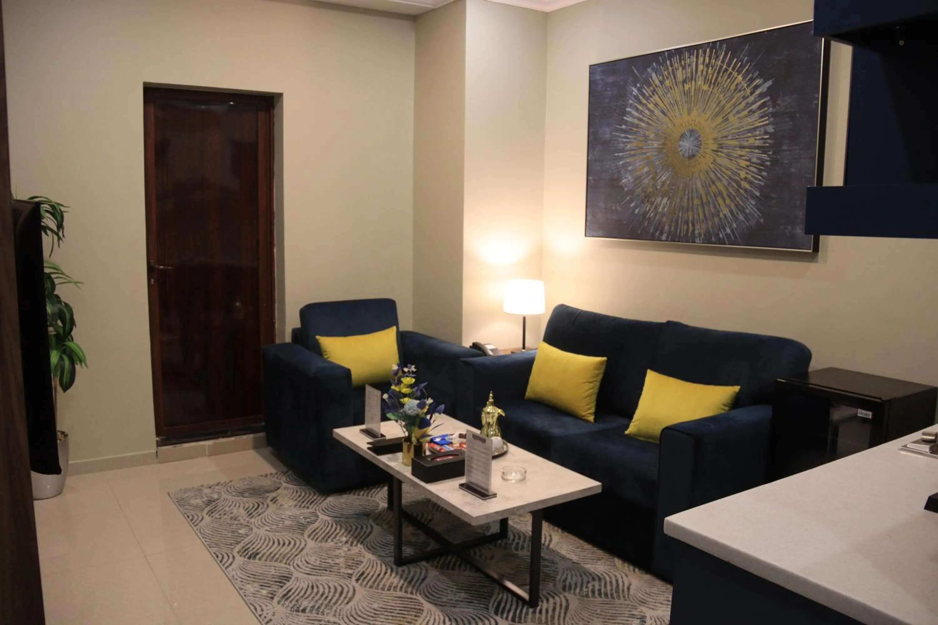 Seating area in شقق سوات للشقق المخدومة 4